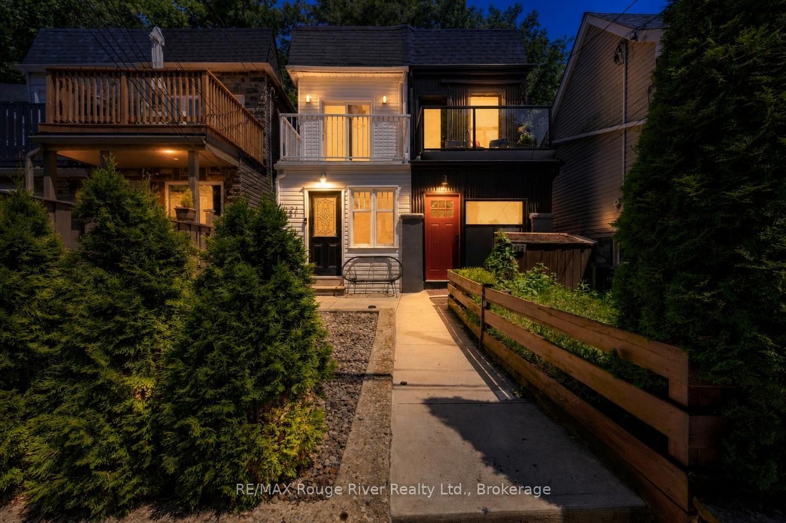 51 Lyndale Crescent, Clarington, ON L1E 1W6