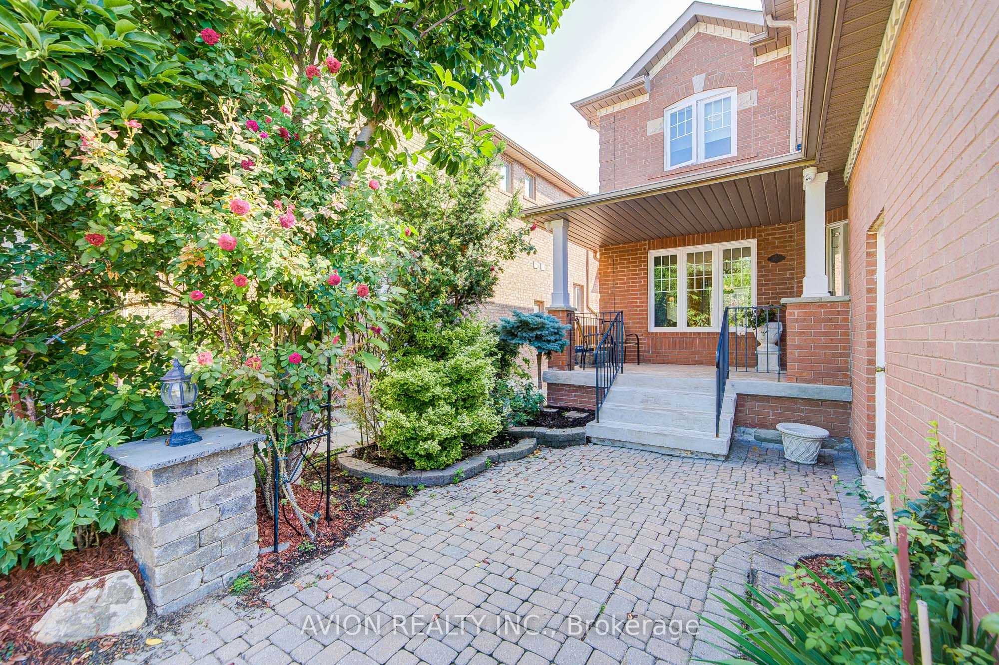 83 Stonebridge Boulevard, Toronto, ON M1W 4A8 photo 3