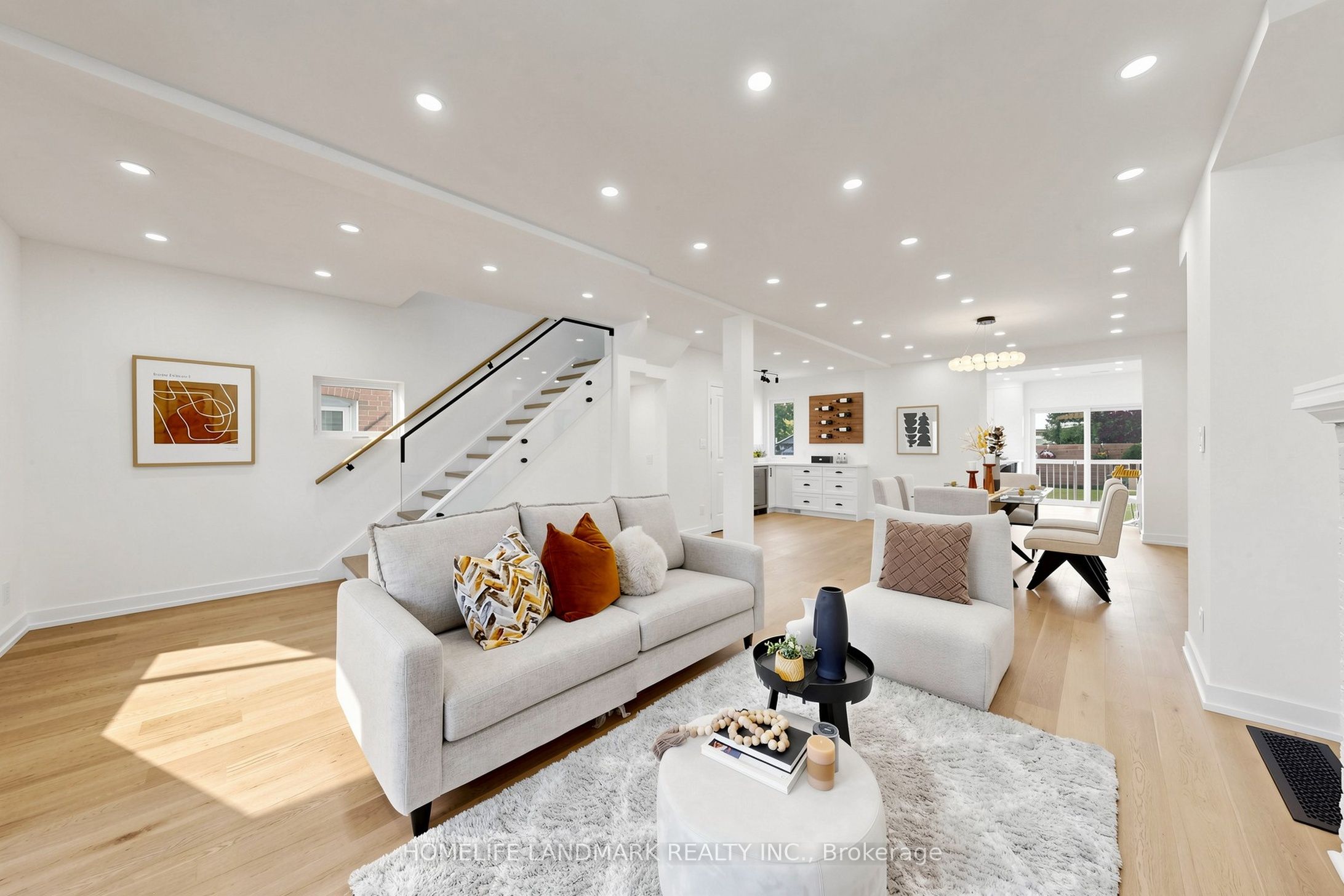 55 Chilton Road, Toronto, ON M4J 3C7 photo 3
