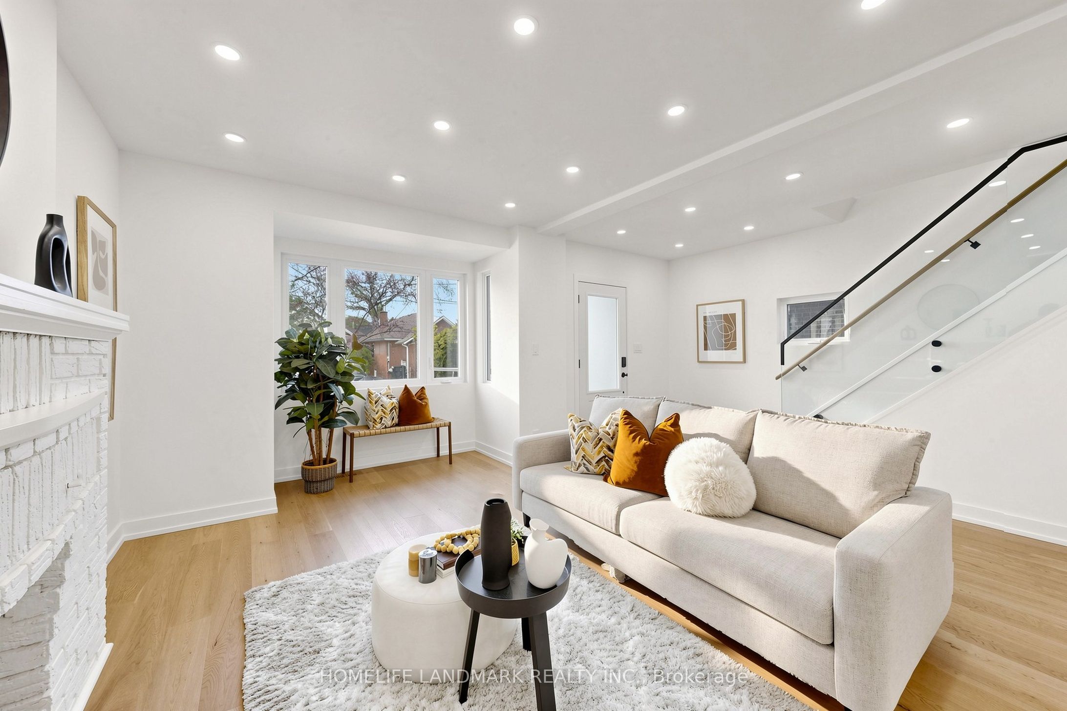 55 Chilton Road, Toronto, ON M4J 3C7 photo 5