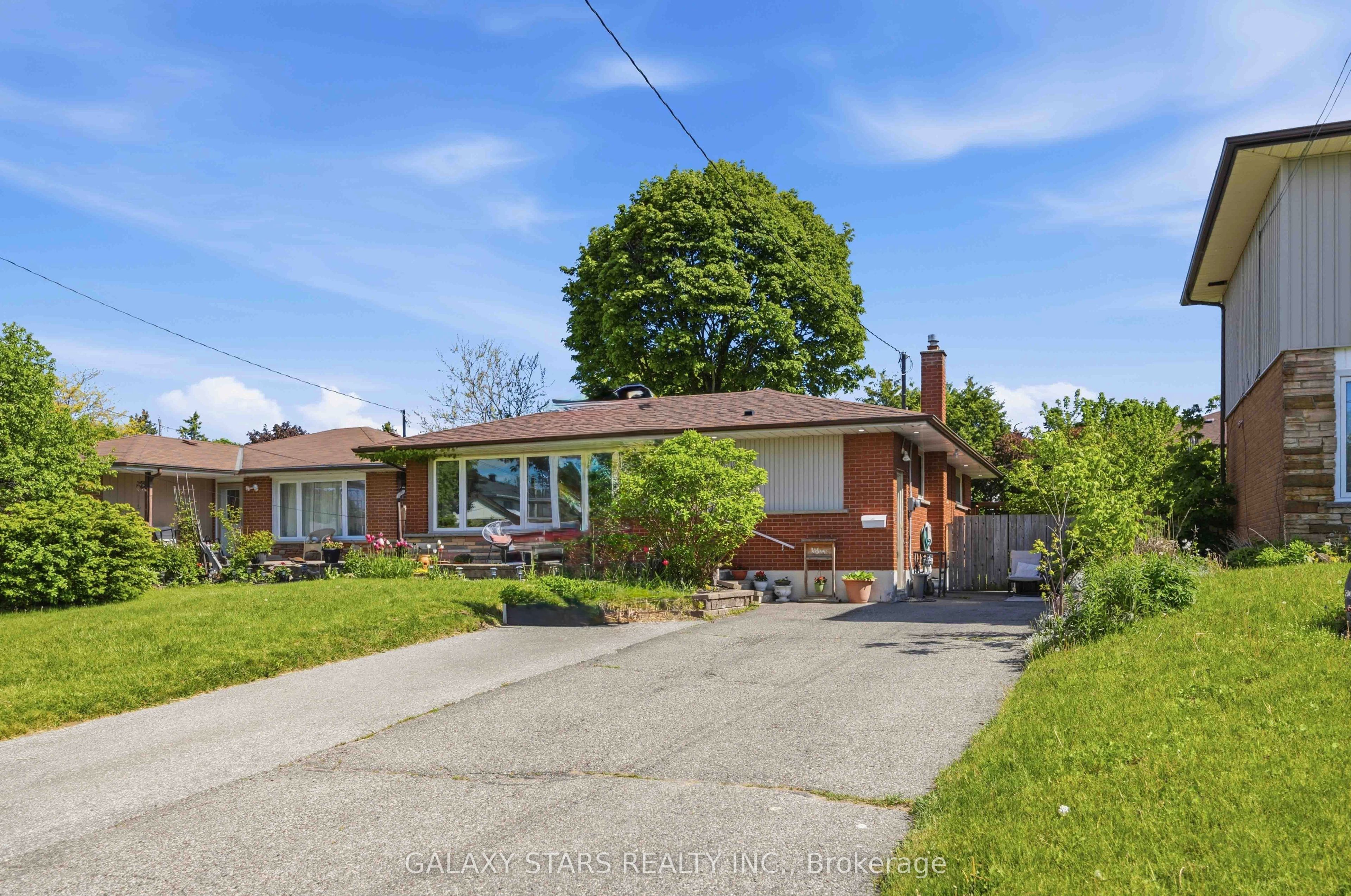 1177 Lisgar Avenue, Oshawa, ON L1H 1T7 photo 2