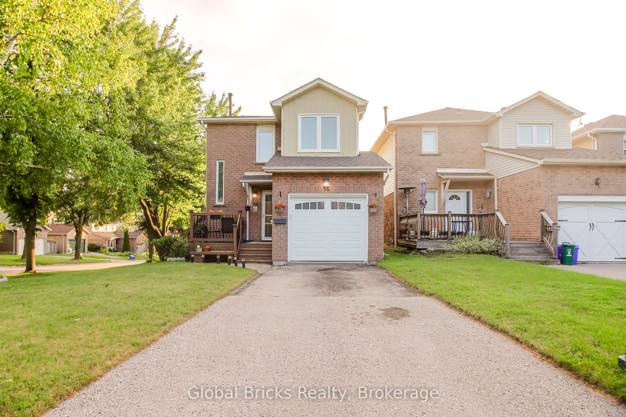 56 Winston Crescent, Whitby, ON L1N 6Y1