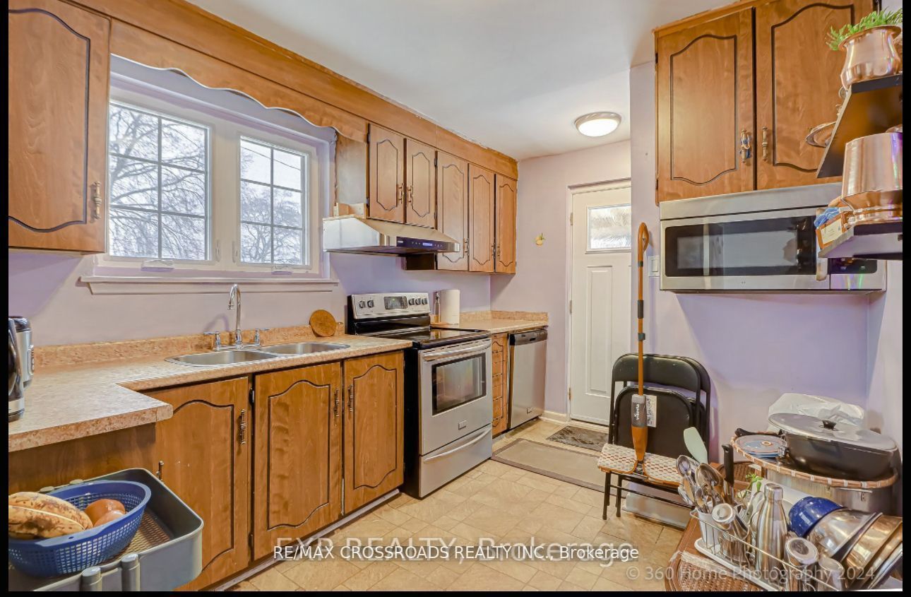 51 SANTAMONICA Boulevard S, Toronto, ON M1L 4H3 photo 4