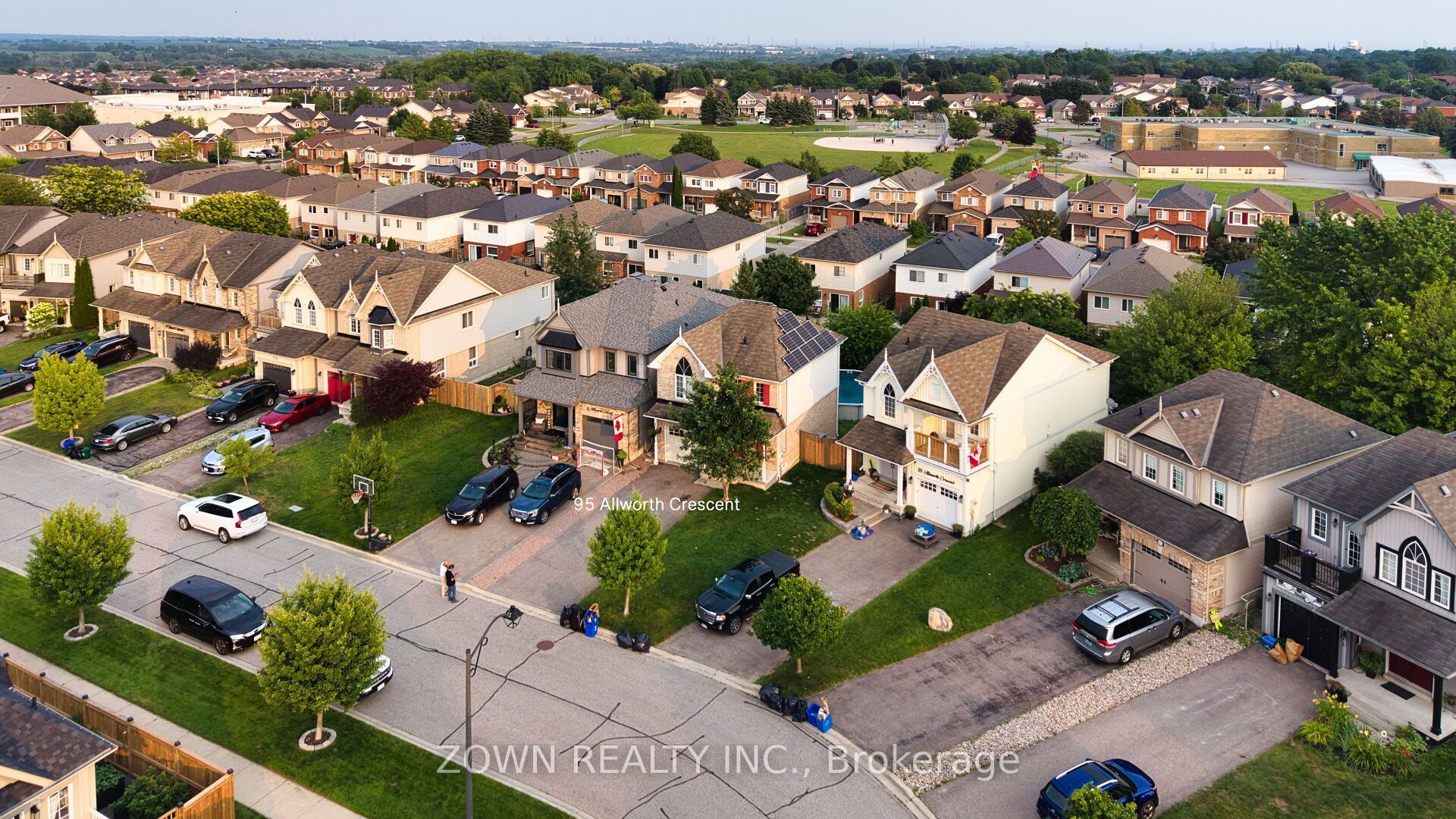 95 Allworth Crescent, Clarington, ON L1C 0B5 photo 3