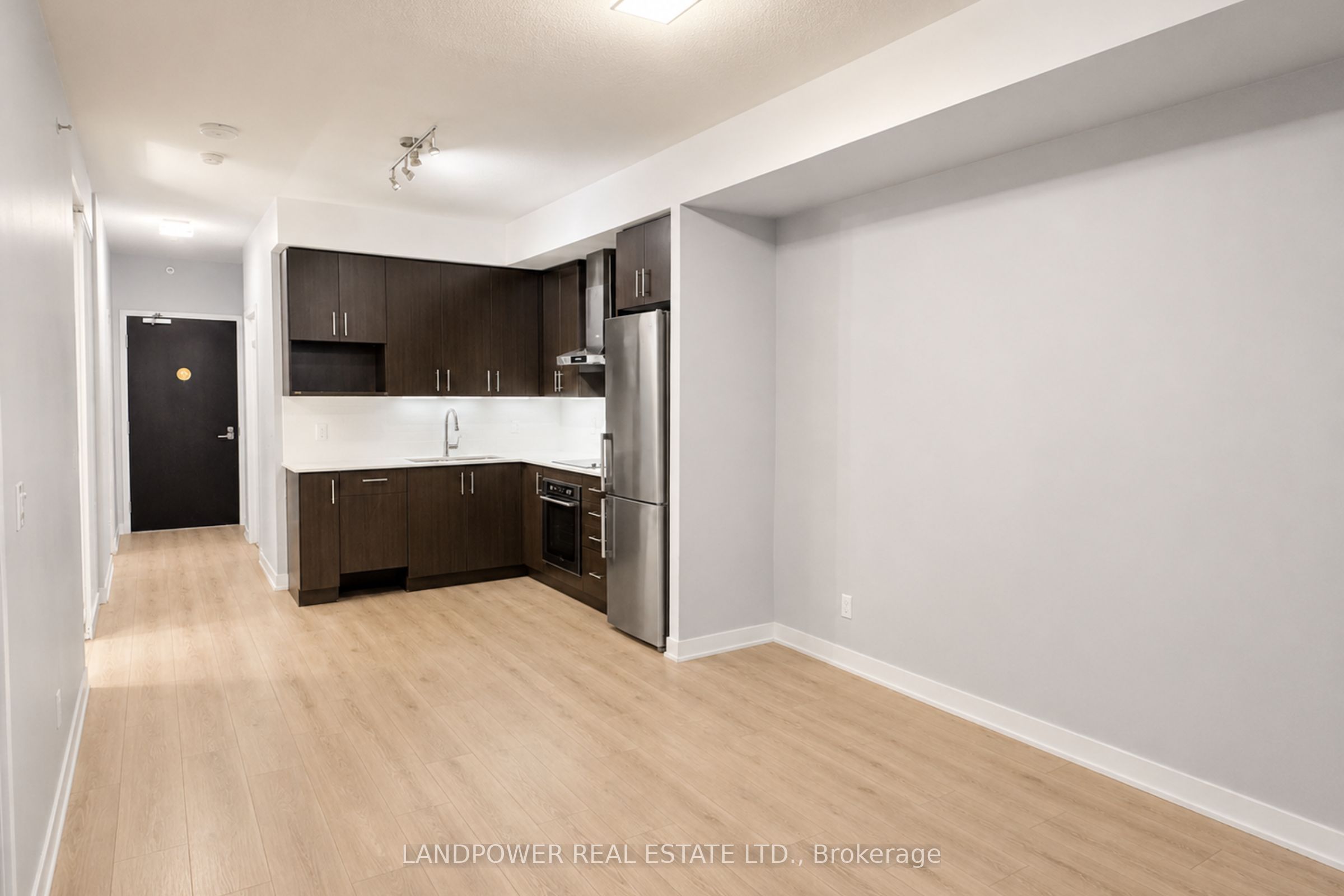 195 Bonis Avenue 2102, Toronto, ON M1T 0A5 photo 4