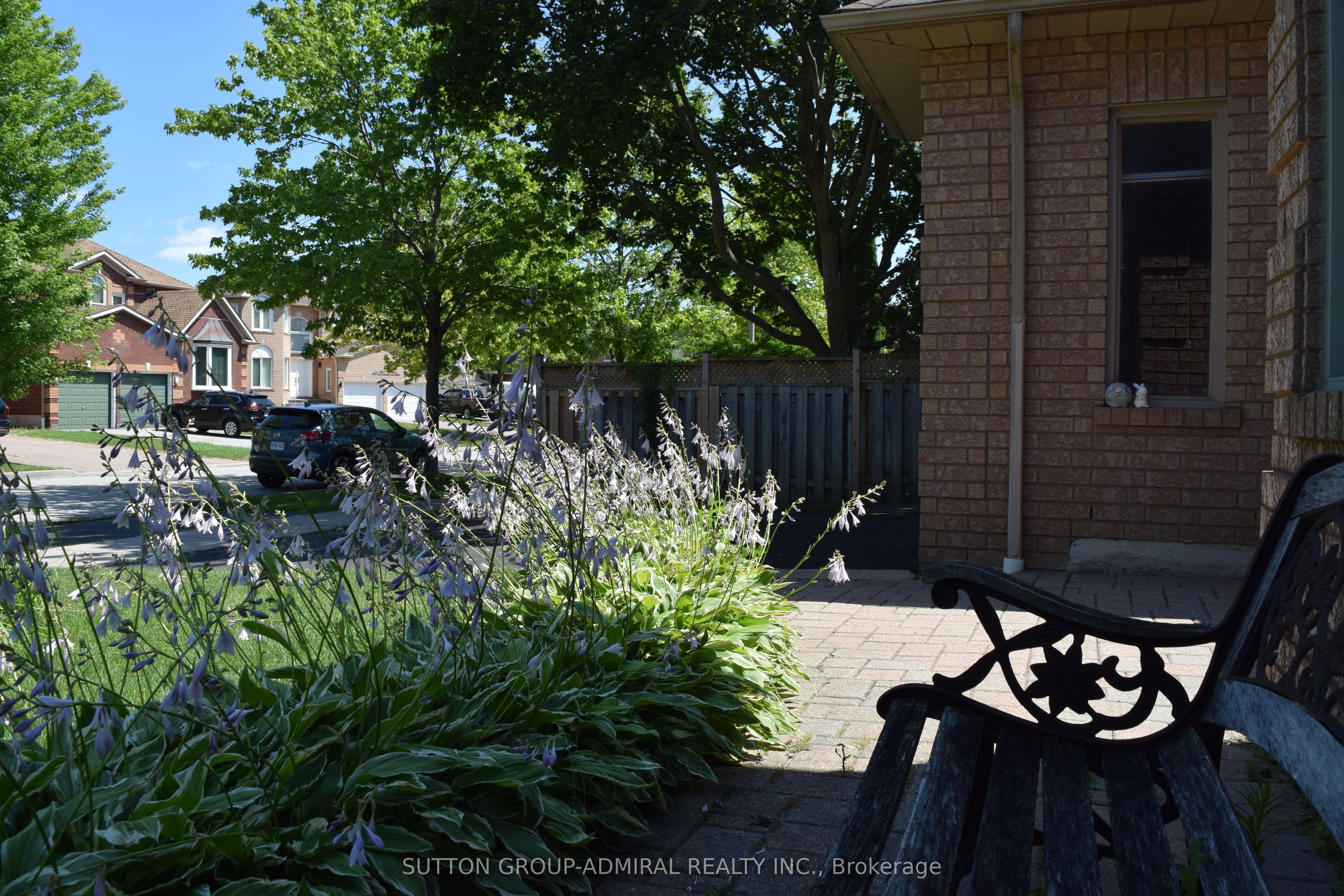 51 Daines Drive, Whitby, ON L1R 2E8 photo 5
