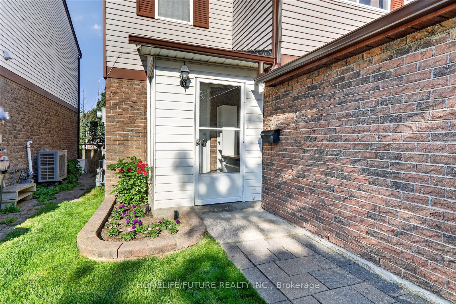 77 Muirlands Drive, Toronto, ON M1V 2B3 photo 5
