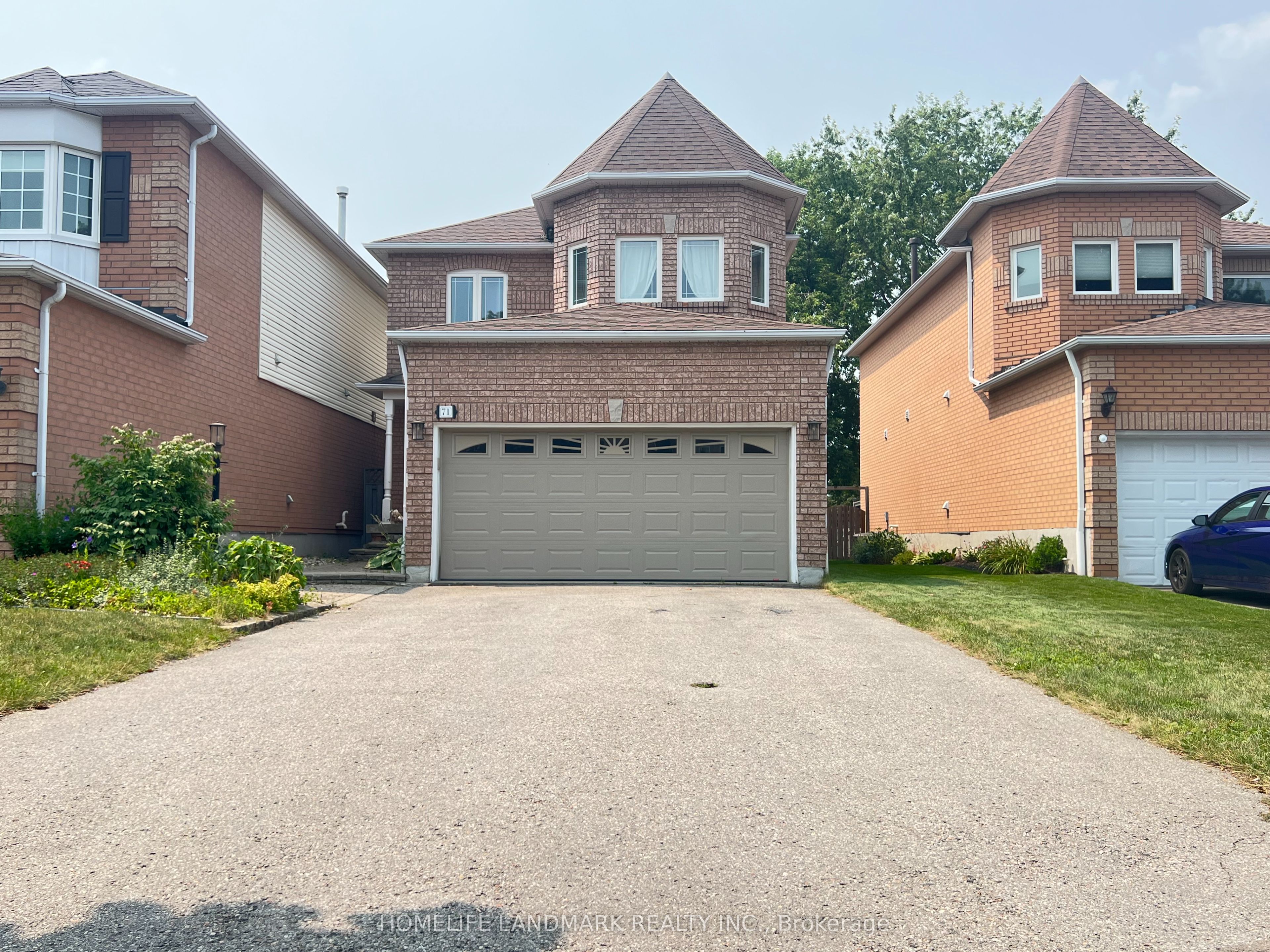 71 Steele Valley Court, Whitby, ON L1R 2M3 photo 2