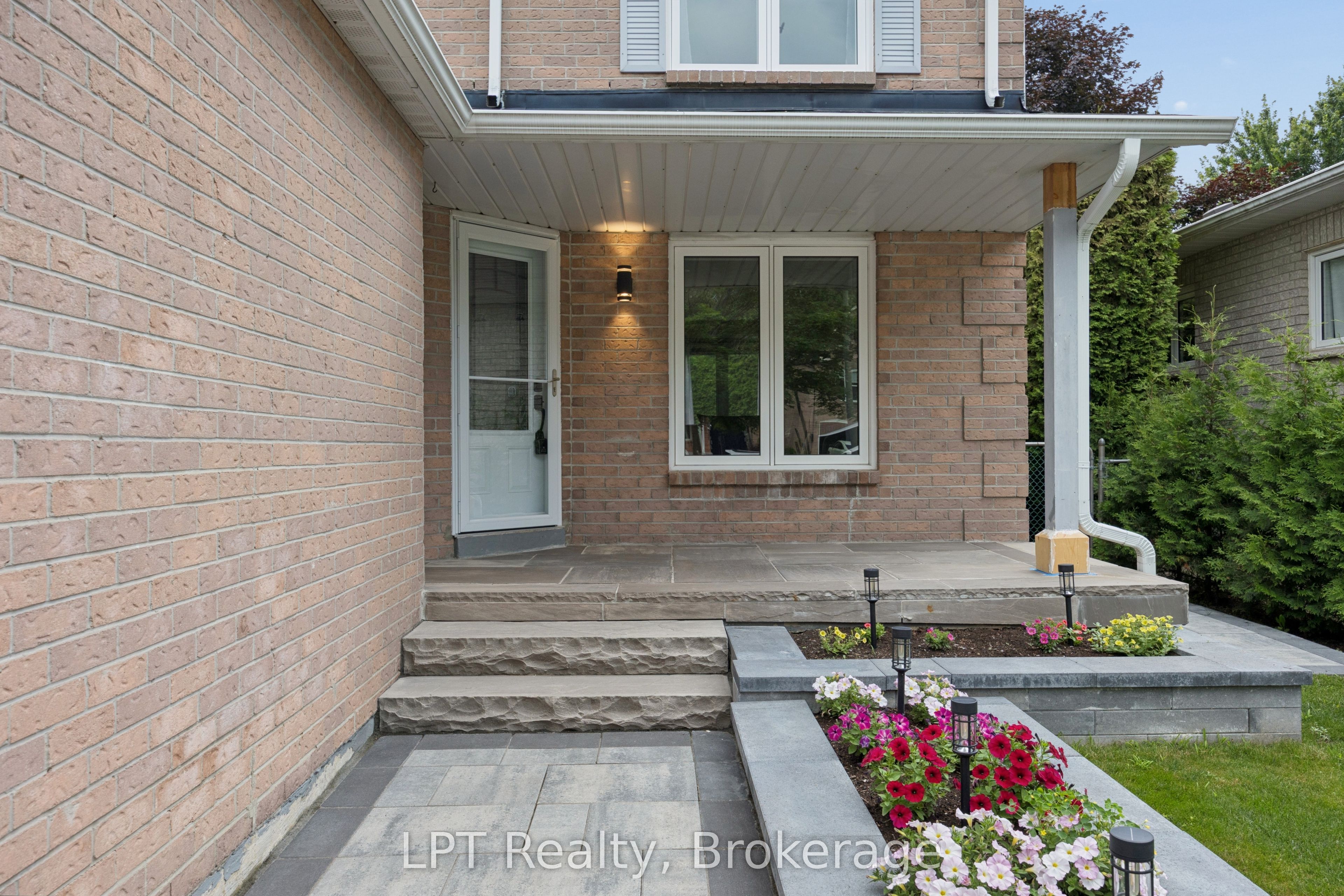 178 Sandringham Drive, Clarington, ON L1E 2A5 photo 4