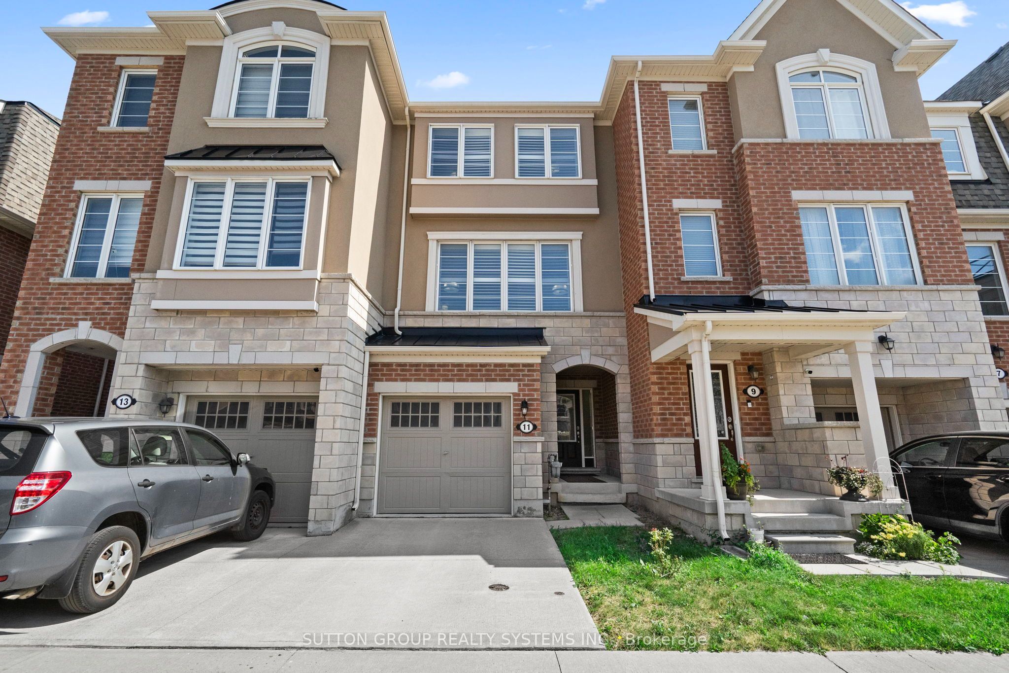 11 Fusilier Drive, Toronto, ON M1L 0J4 photo 5