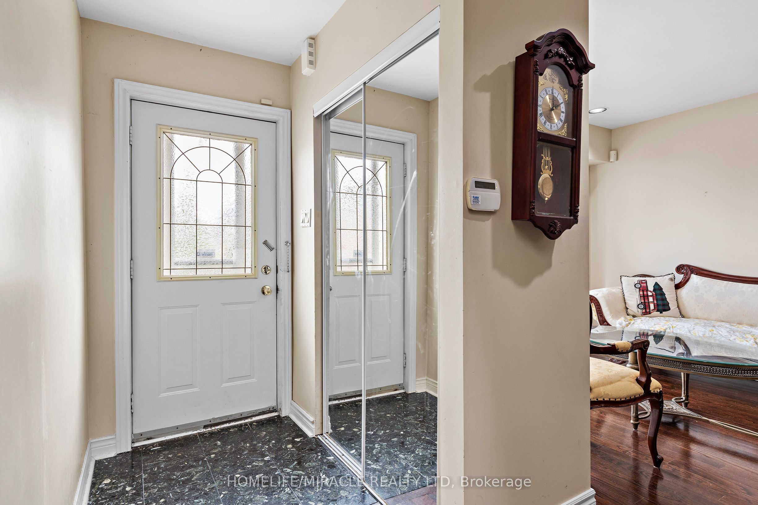 33 Torrens Avenue, Toronto, ON M4K 2H9 photo 3