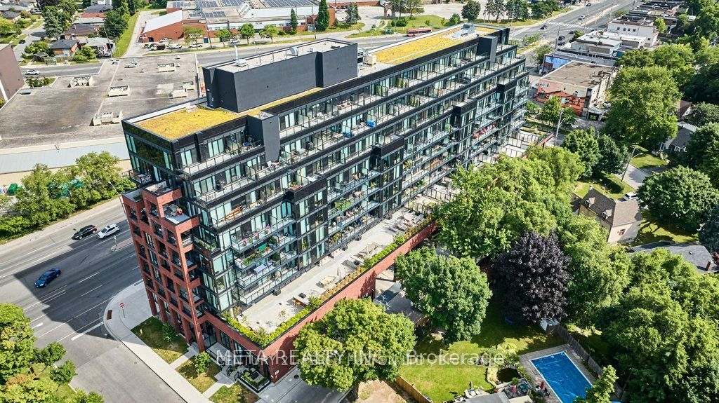 2799 Kingston Road 327, Toronto, ON M1M 1N1 photo 2
