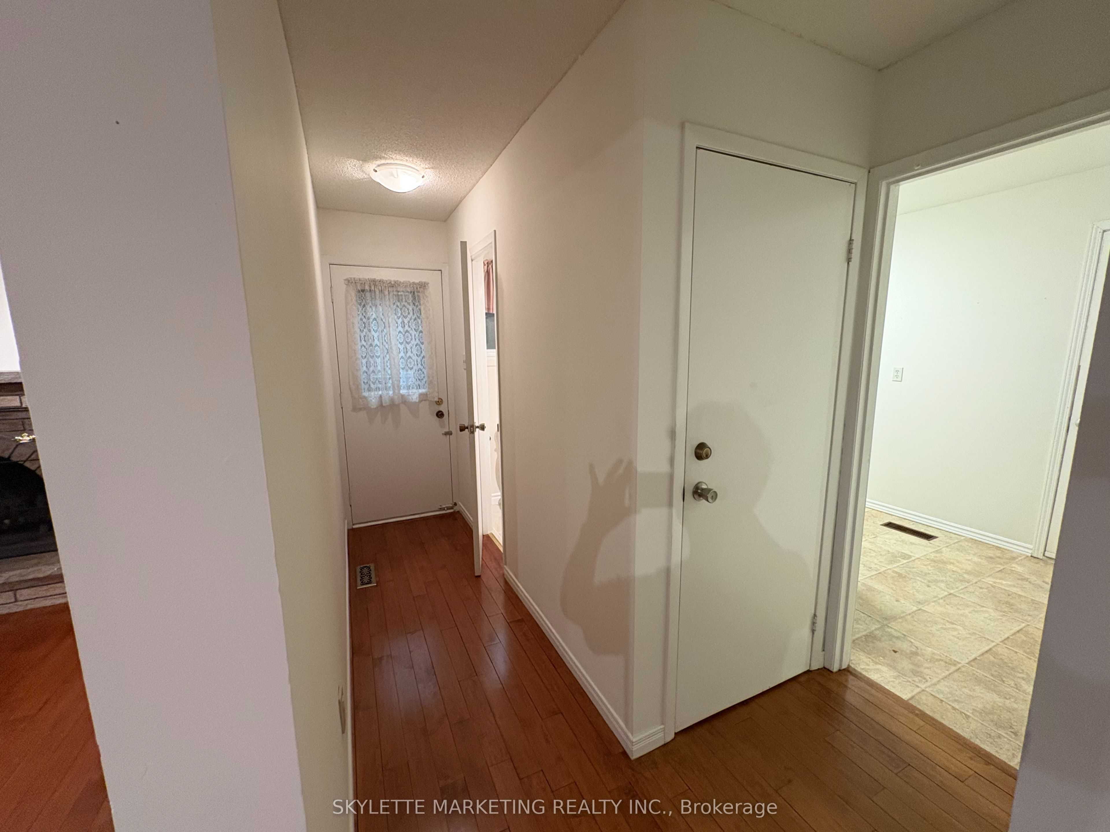 1782 Meadowview Avenue, Pickering, ON L1V 3G8 photo 5