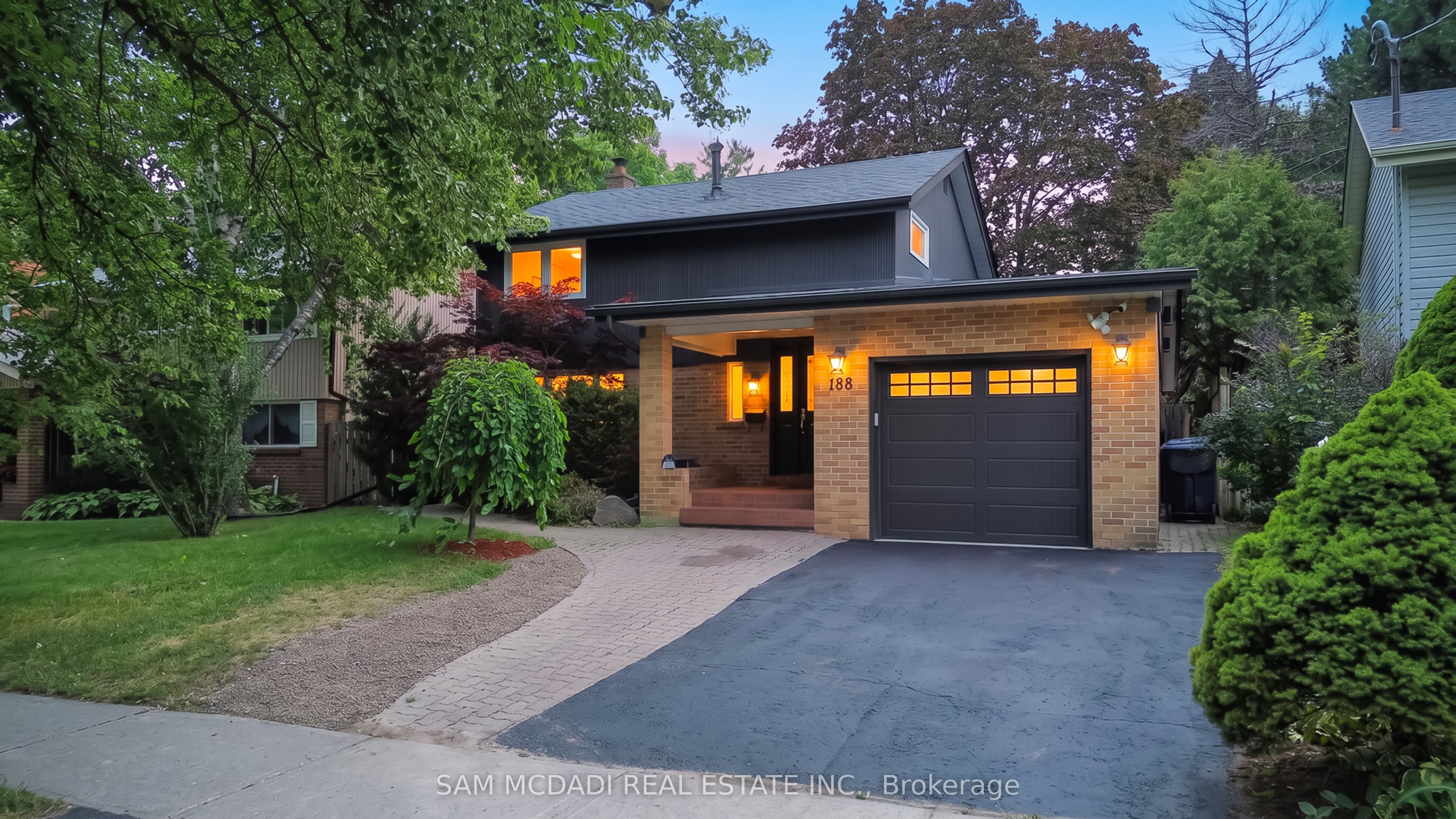 188 Birkdale Road, Toronto, ON M1P 3S1