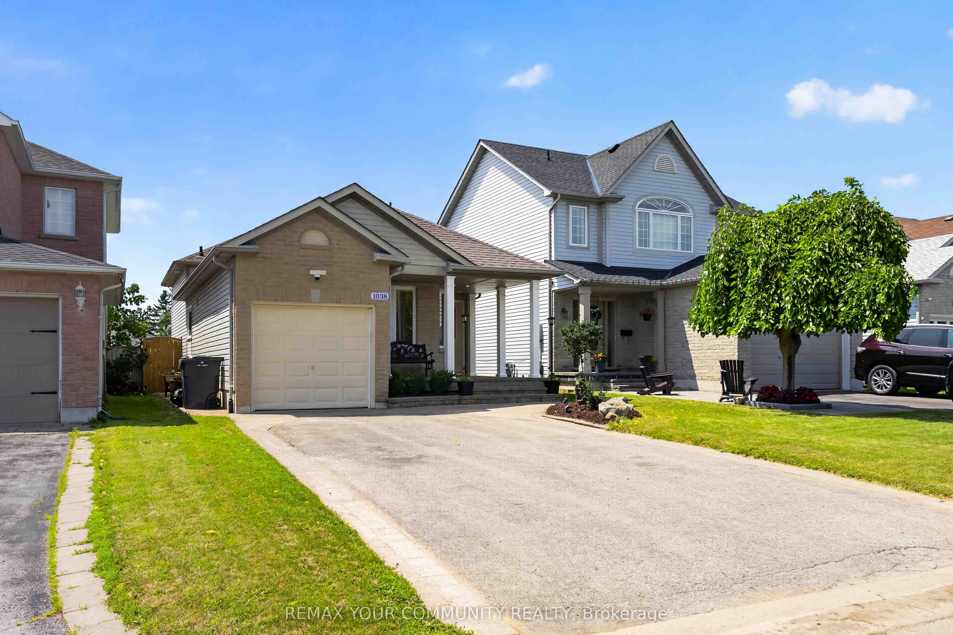 1038 Grandlea Court, Oshawa, ON L1K 2N1 photo 3