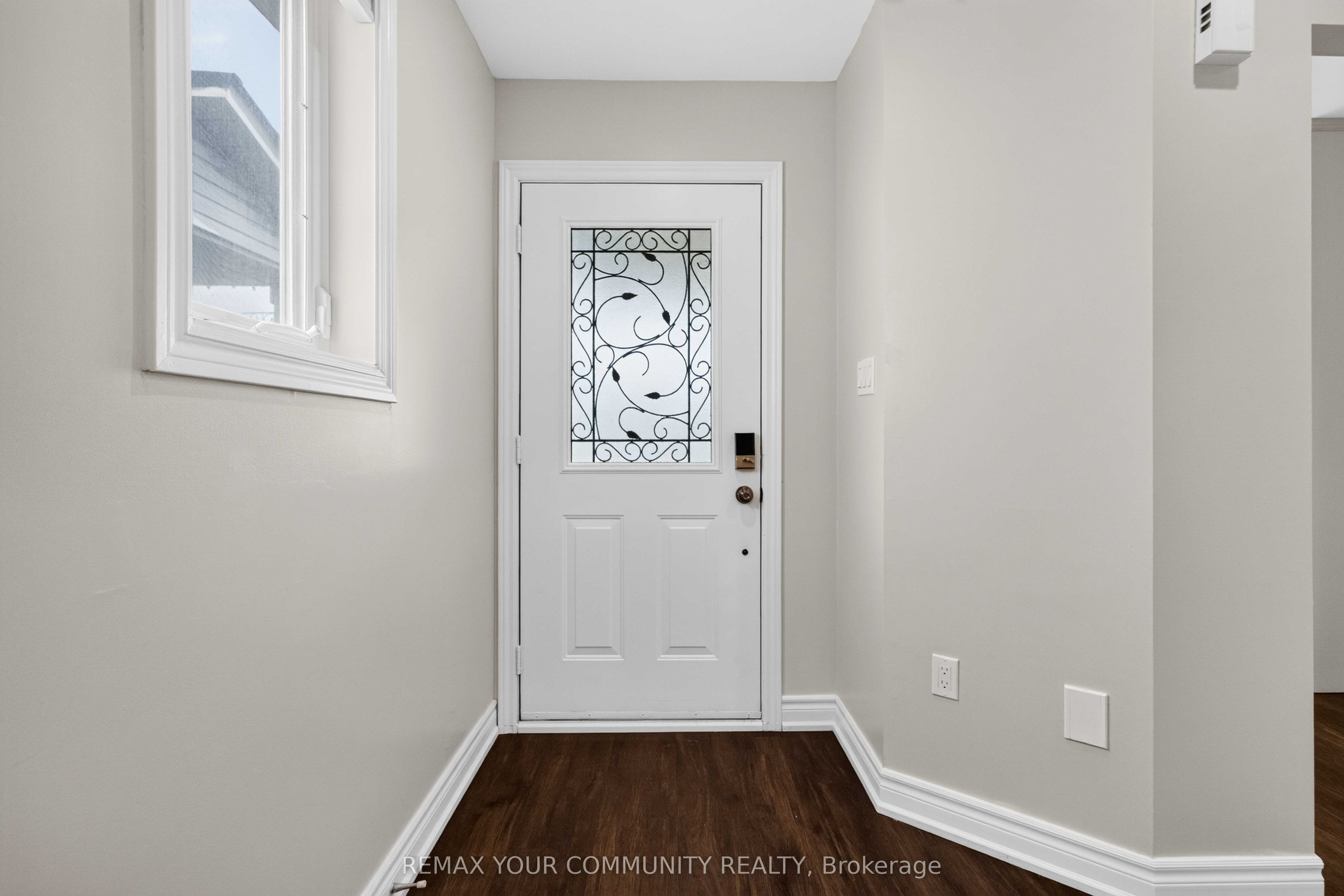 1038 Grandlea Court, Oshawa, ON L1K 2N1 photo 5