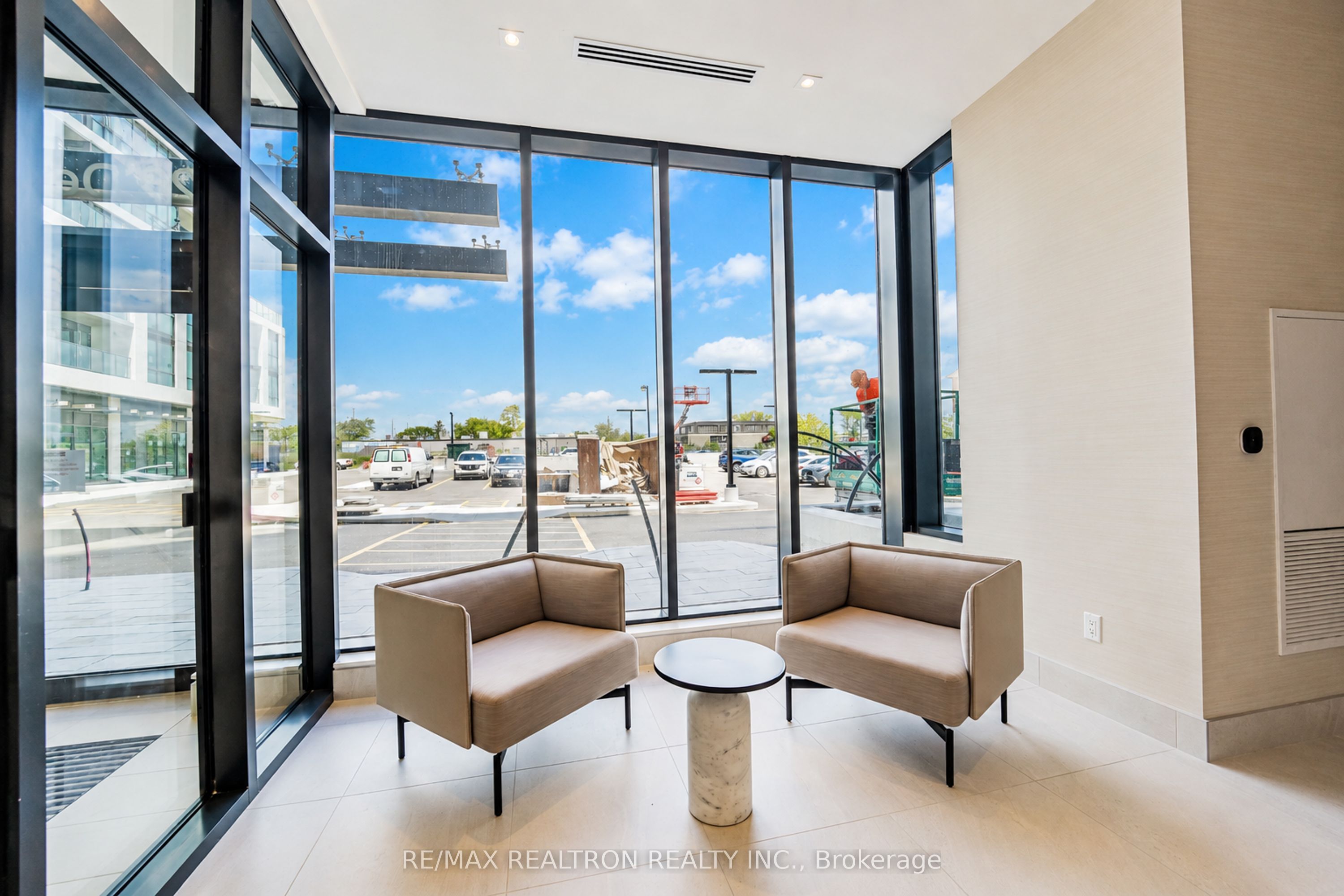 20 Deans Drive 522, Toronto, ON M1L 0J7 photo 5