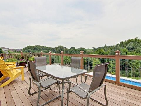 222 Roseborough Court, Scugog, ON L9L 2E6 photo 3