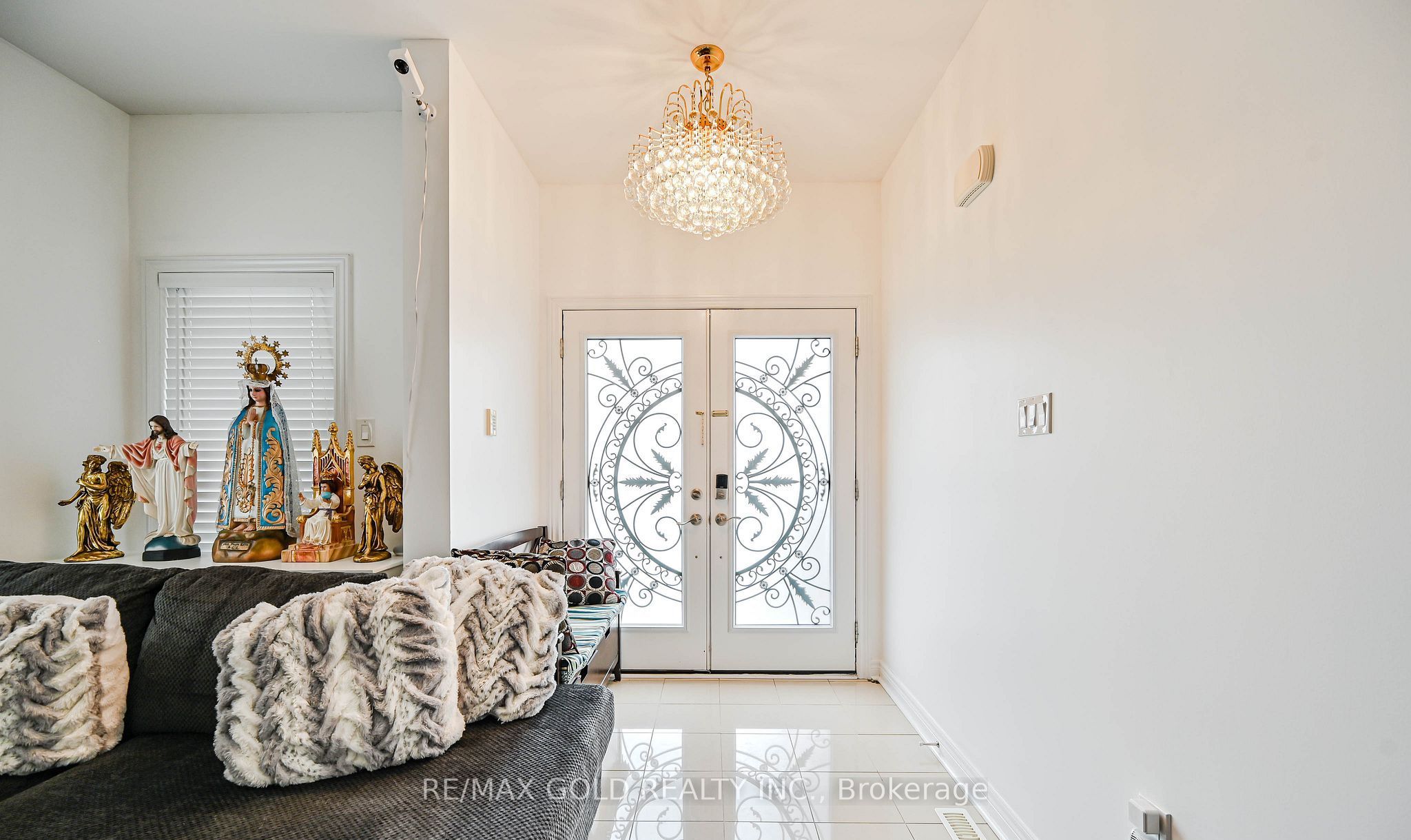 7 Bellotti Crescent, Ajax, ON L1Z 0M2 photo 3