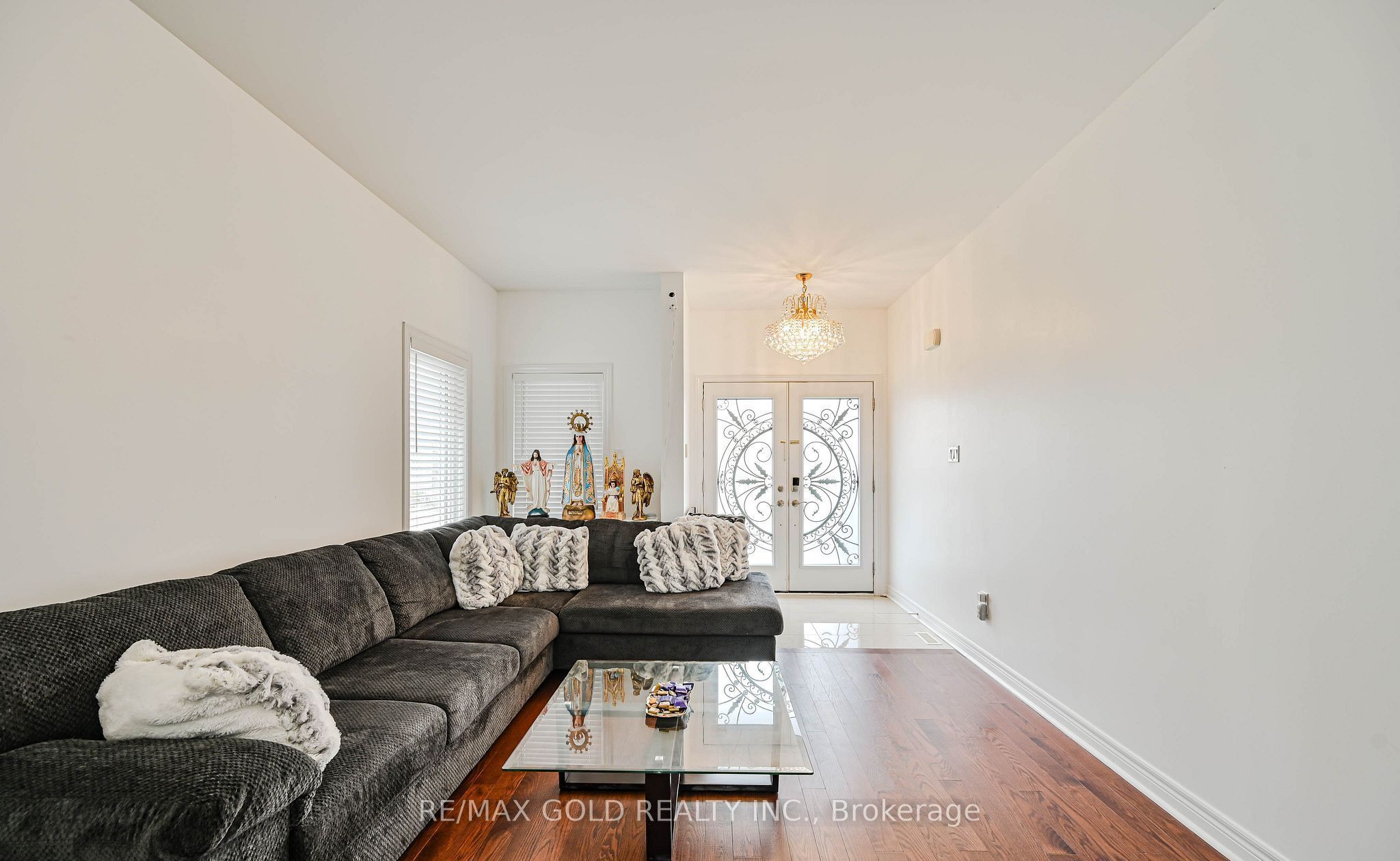 7 Bellotti Crescent, Ajax, ON L1Z 0M2 photo 4