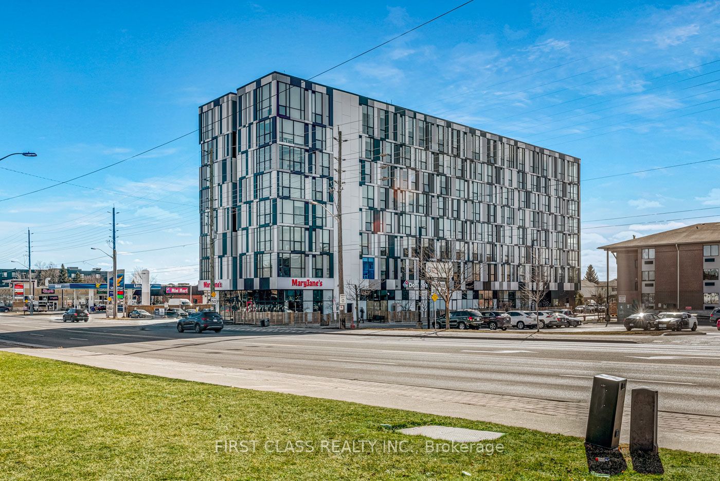1900 Simcoe Street N 305, Oshawa, ON L1G 0C1