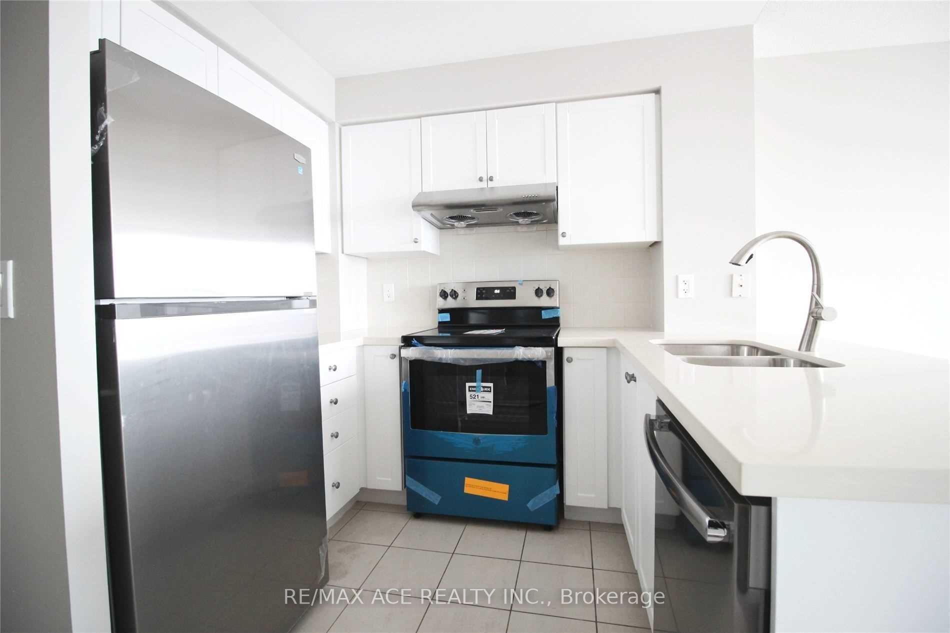50 Brian Harrison Way 2701, Toronto, ON M1P 5J4 photo 4