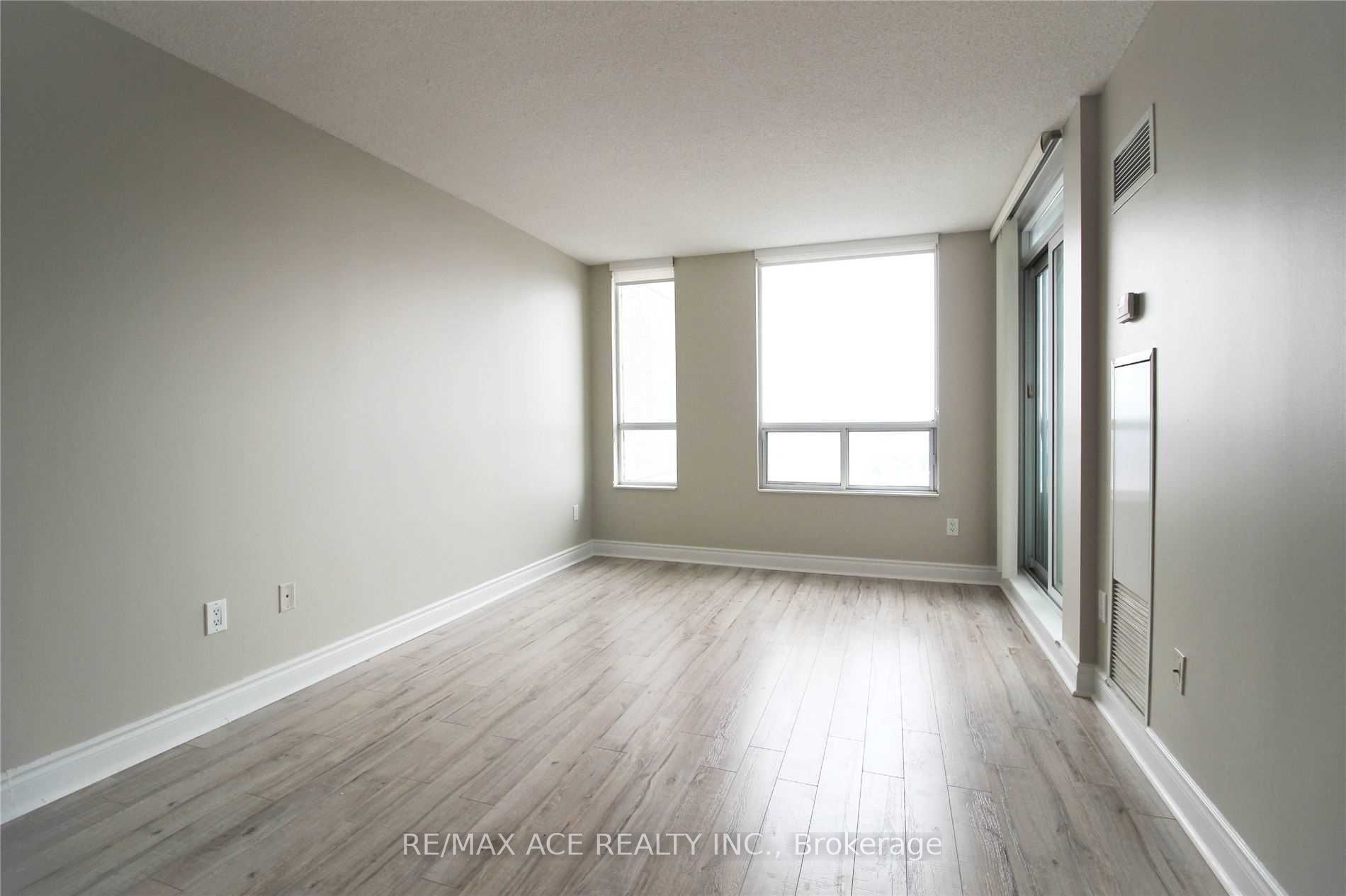 50 Brian Harrison Way 2701, Toronto, ON M1P 5J4 photo 5