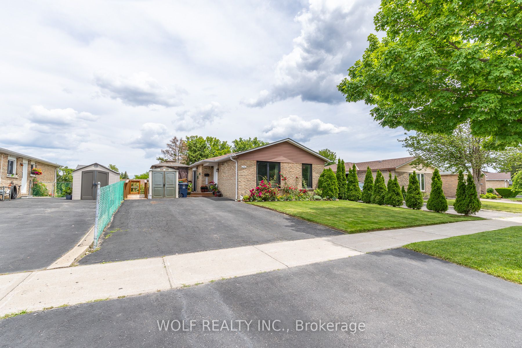 114 John Tabor Trail, Toronto, ON M1B 2V2 photo 2