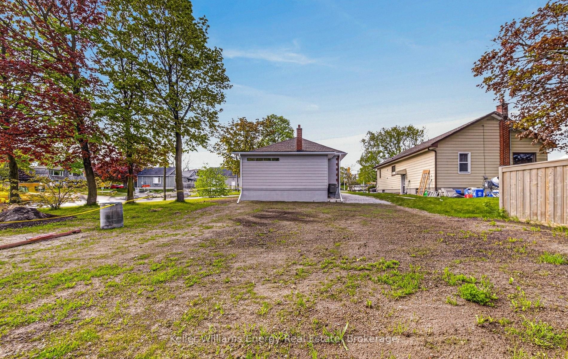 288 Hillside Avenue, Oshawa, ON L1J 1T3 photo 4