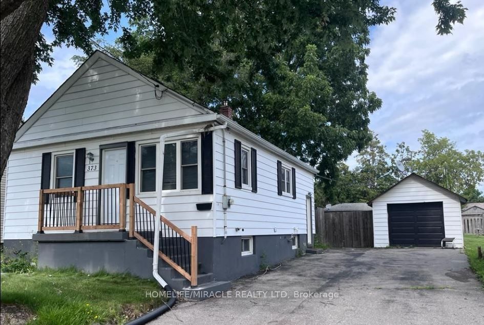 373 Drew Street E, Oshawa, ON L1H 5B4