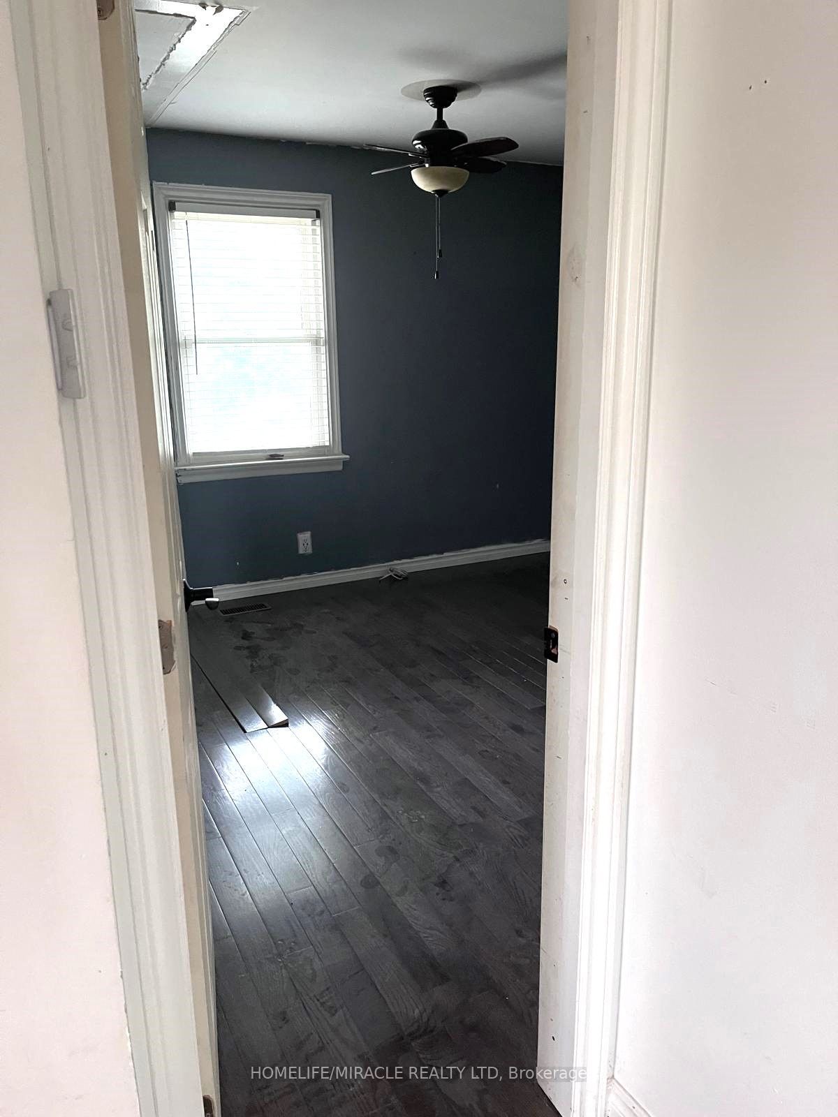373 Drew Street E, Oshawa, ON L1H 5B4 photo 4