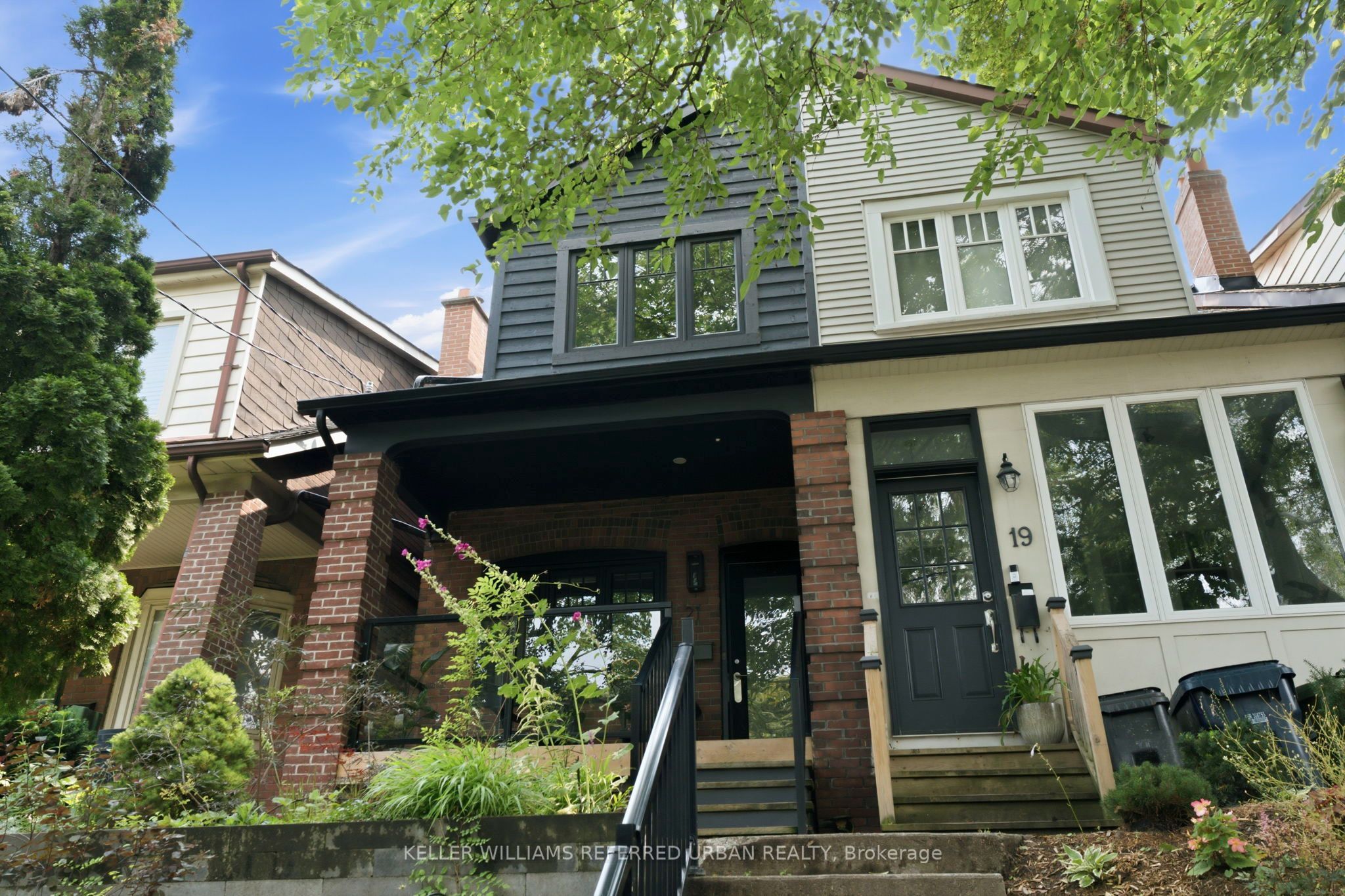 21 Millbrook Crescent, Toronto, ON M4K 1H2 photo 2