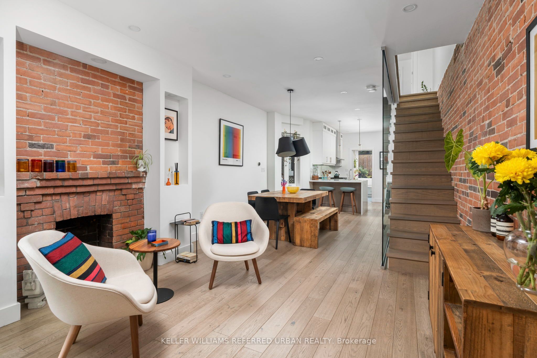 21 Millbrook Crescent, Toronto, ON M4K 1H2 photo 5