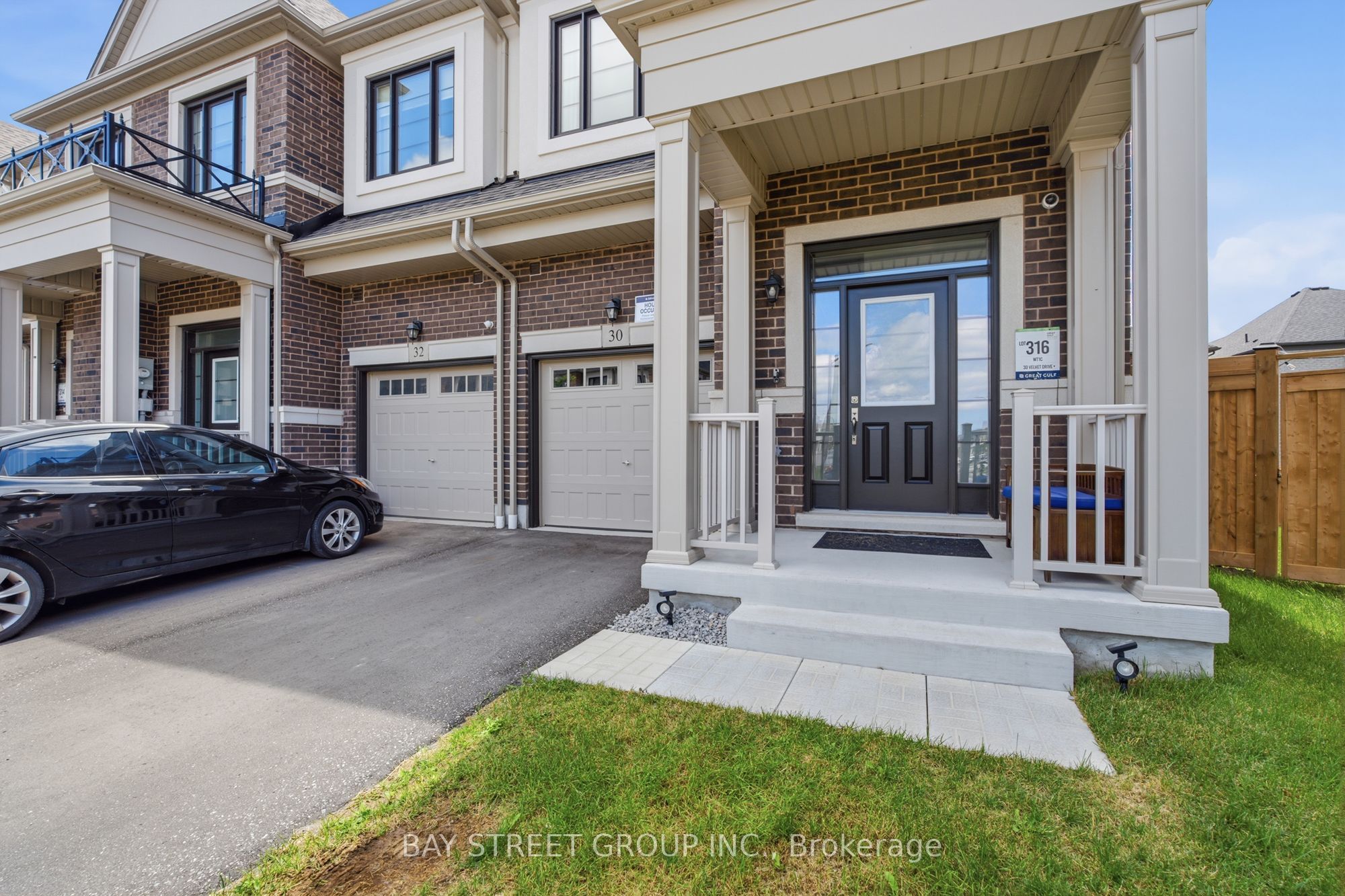 30 Velvet Drive, Whitby, ON L1P 0P6 photo 4