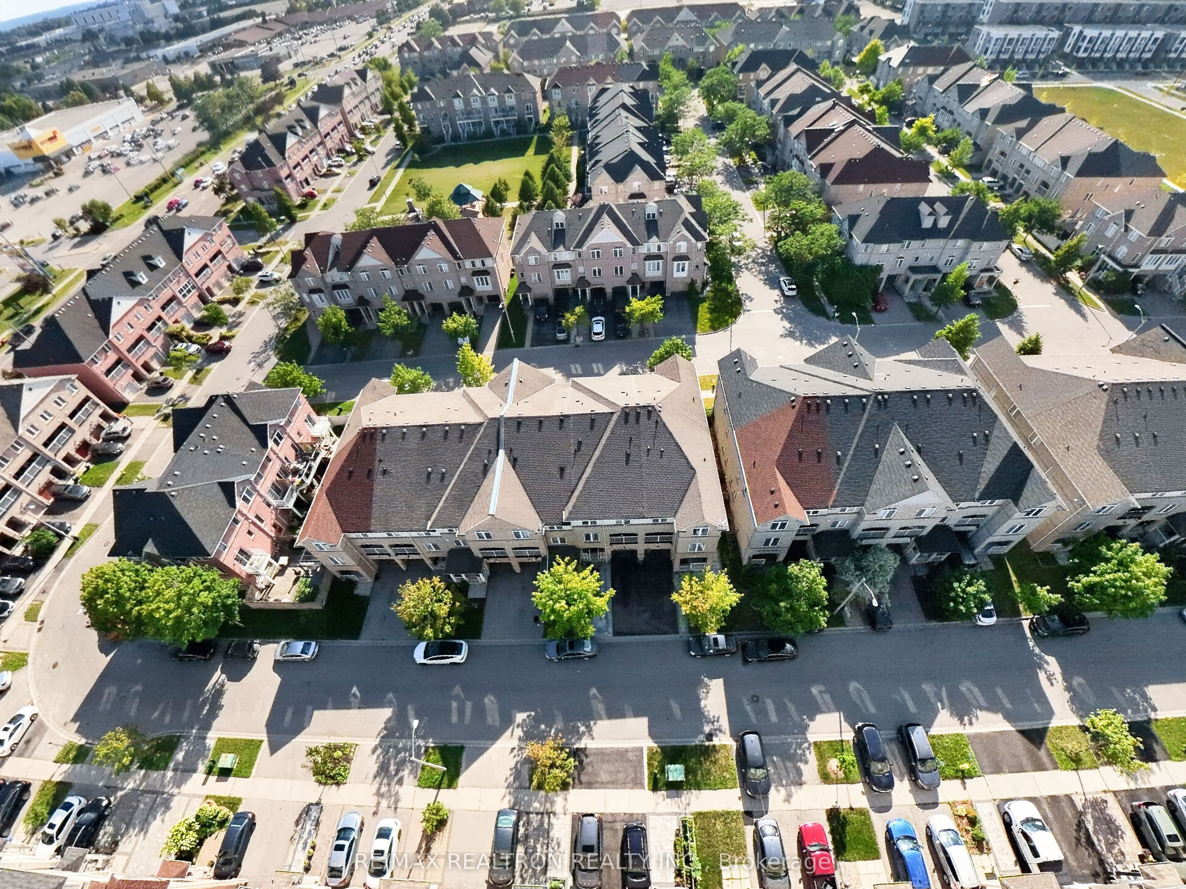 24 Cullcastle Street, Ajax, ON L1S 0A8 photo 2