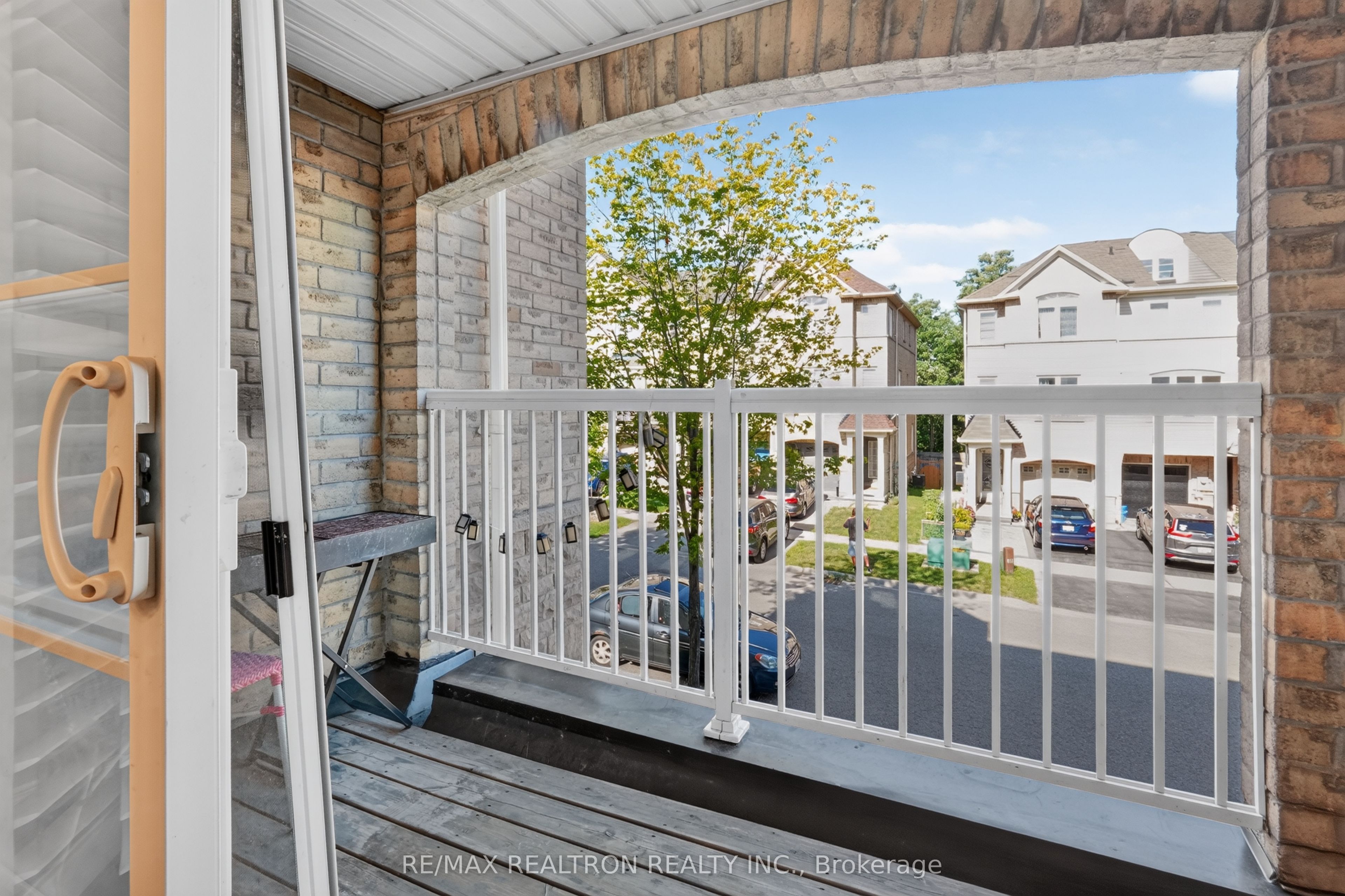 24 Cullcastle Street, Ajax, ON L1S 0A8 photo 4