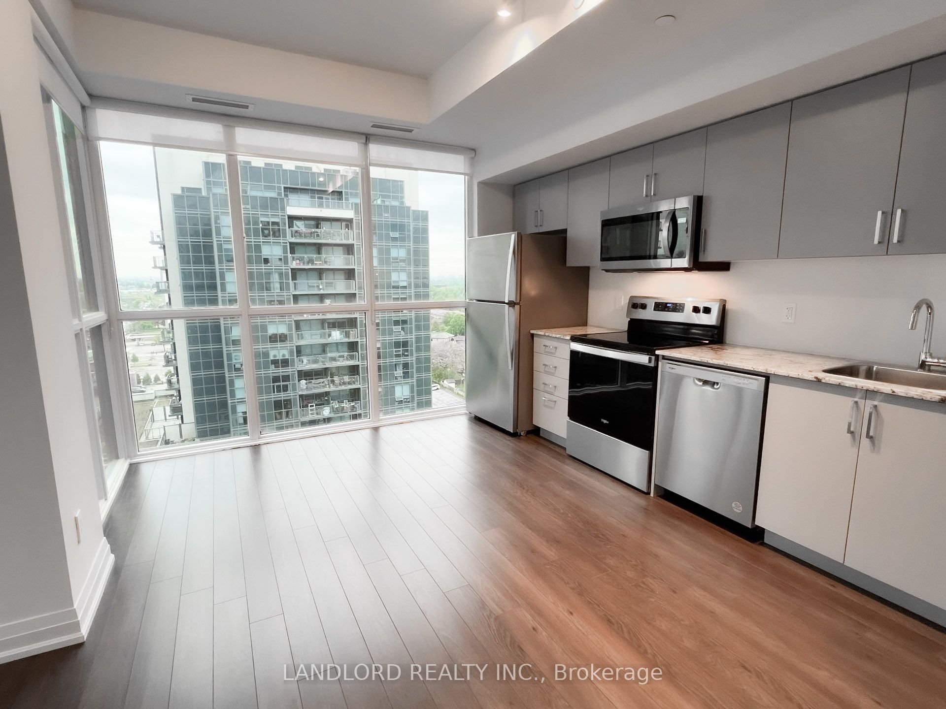 10 Meadowglen Place 1202, Toronto, ON M1G 0A8 photo 2