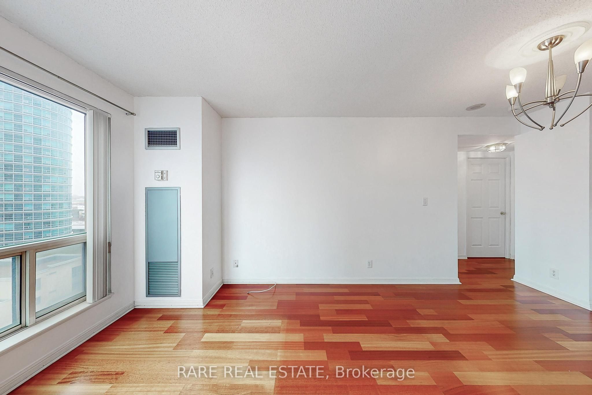 11 Lee Centre Drive 1016, Toronto, ON M1H 3J5 photo 5