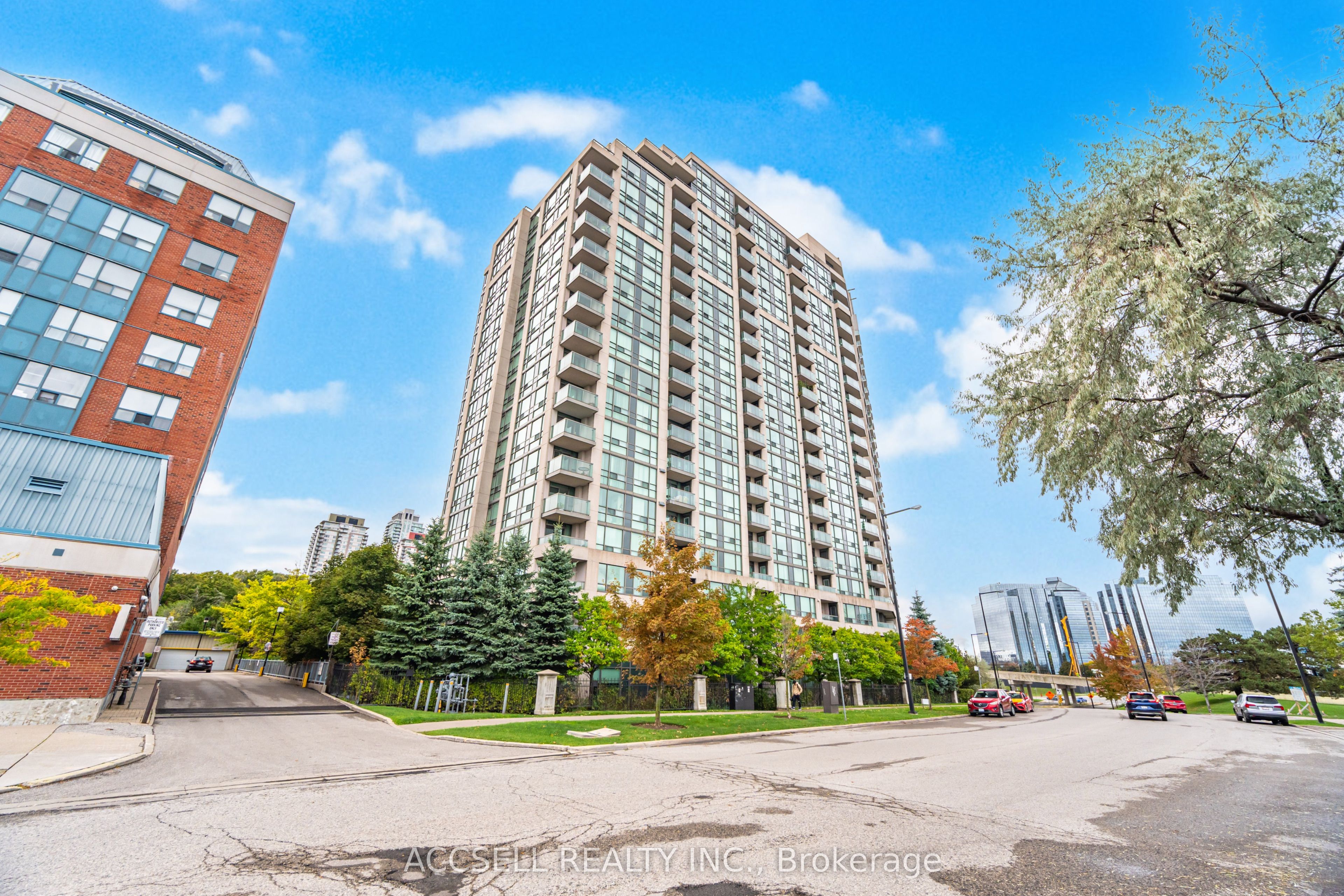 68 Grangeway Avenue, Toronto, ON M1H 0A1 photo 2