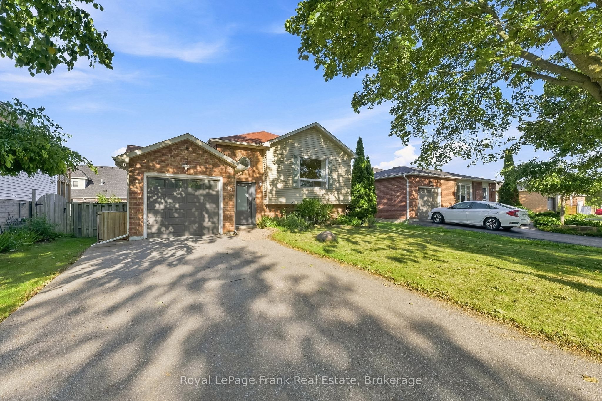 59 Centerfield Drive, Clarington, ON L1E 1K2 photo 2