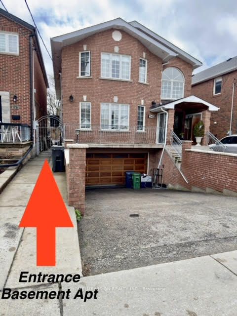 245 Floyd Avenue bsmt, Toronto, ON M4J 2J2