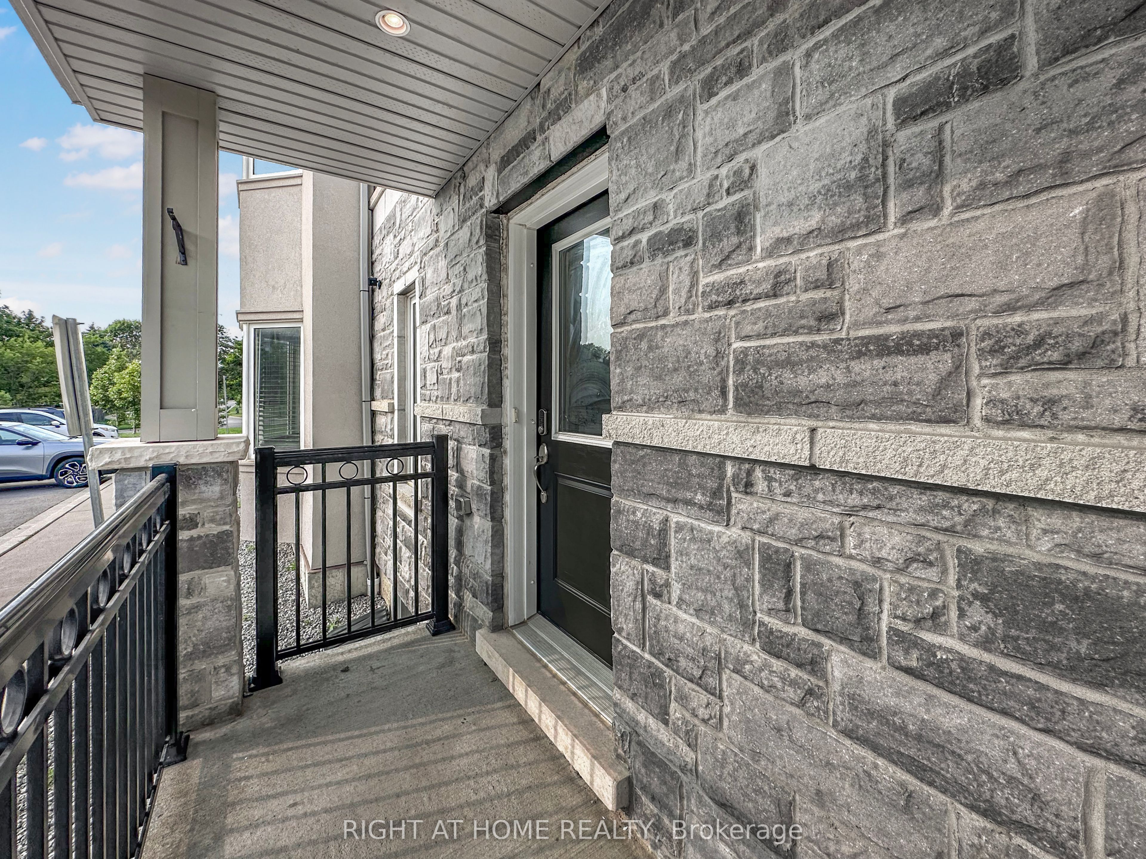59 Kantium Way, Whitby, ON L1N 0L4 photo 4