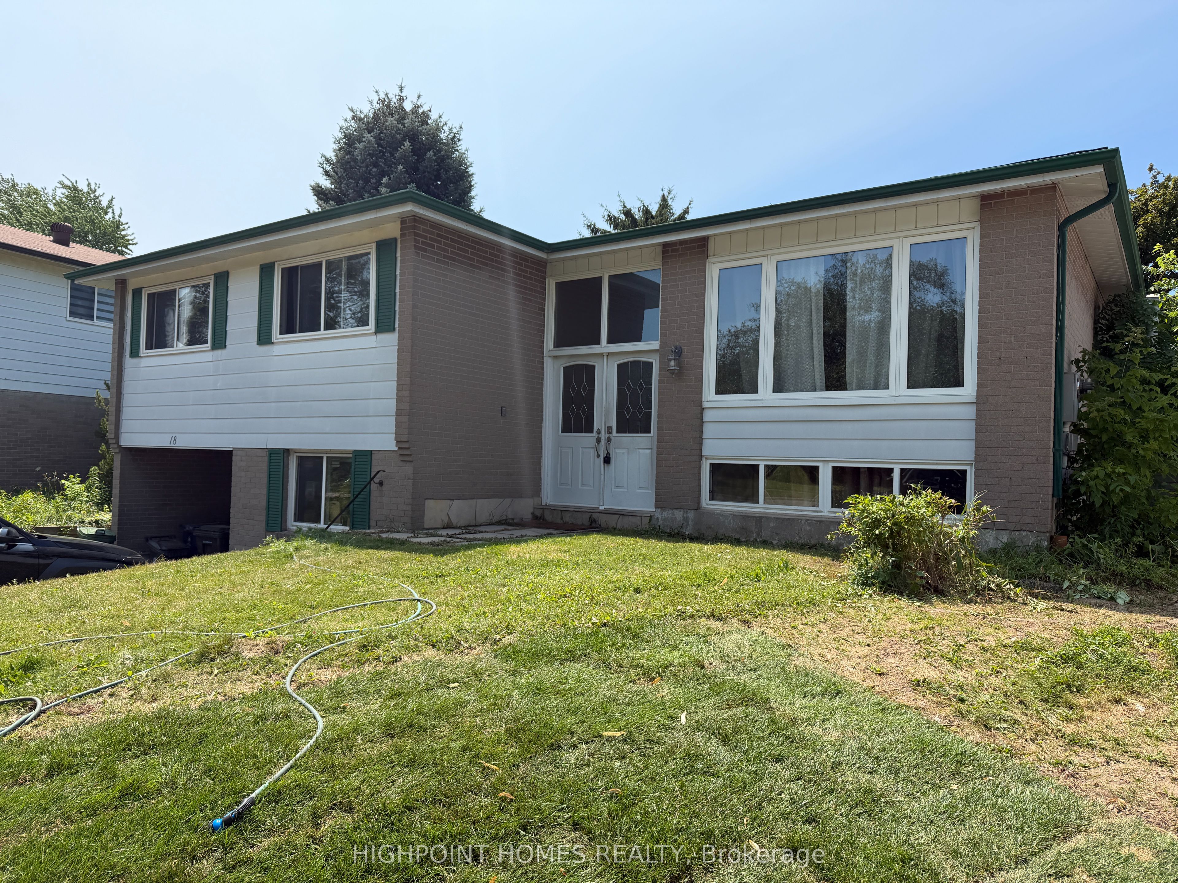 18 Edenmills Drive, Toronto, ON M1E 4L2 photo 4
