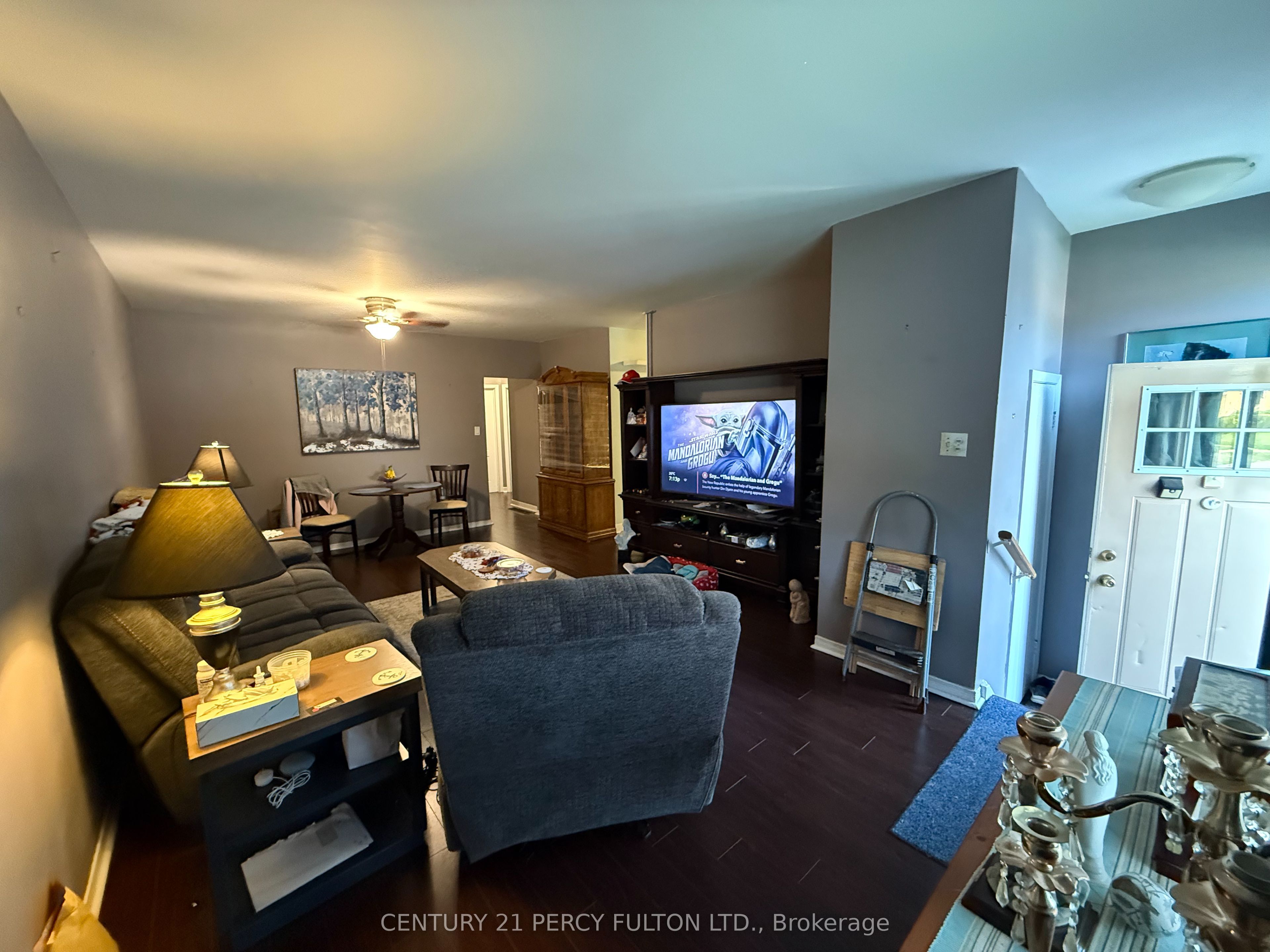 220 Rosedale Drive Unit 1, Whitby, ON L1N 1Z3 photo 4