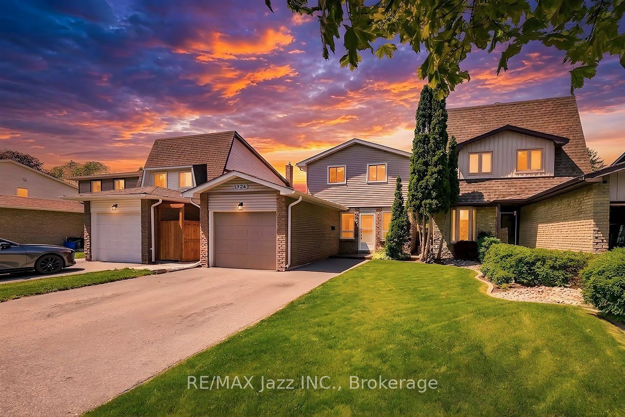 1324 Astra Court, Oshawa, ON L1K 1H7