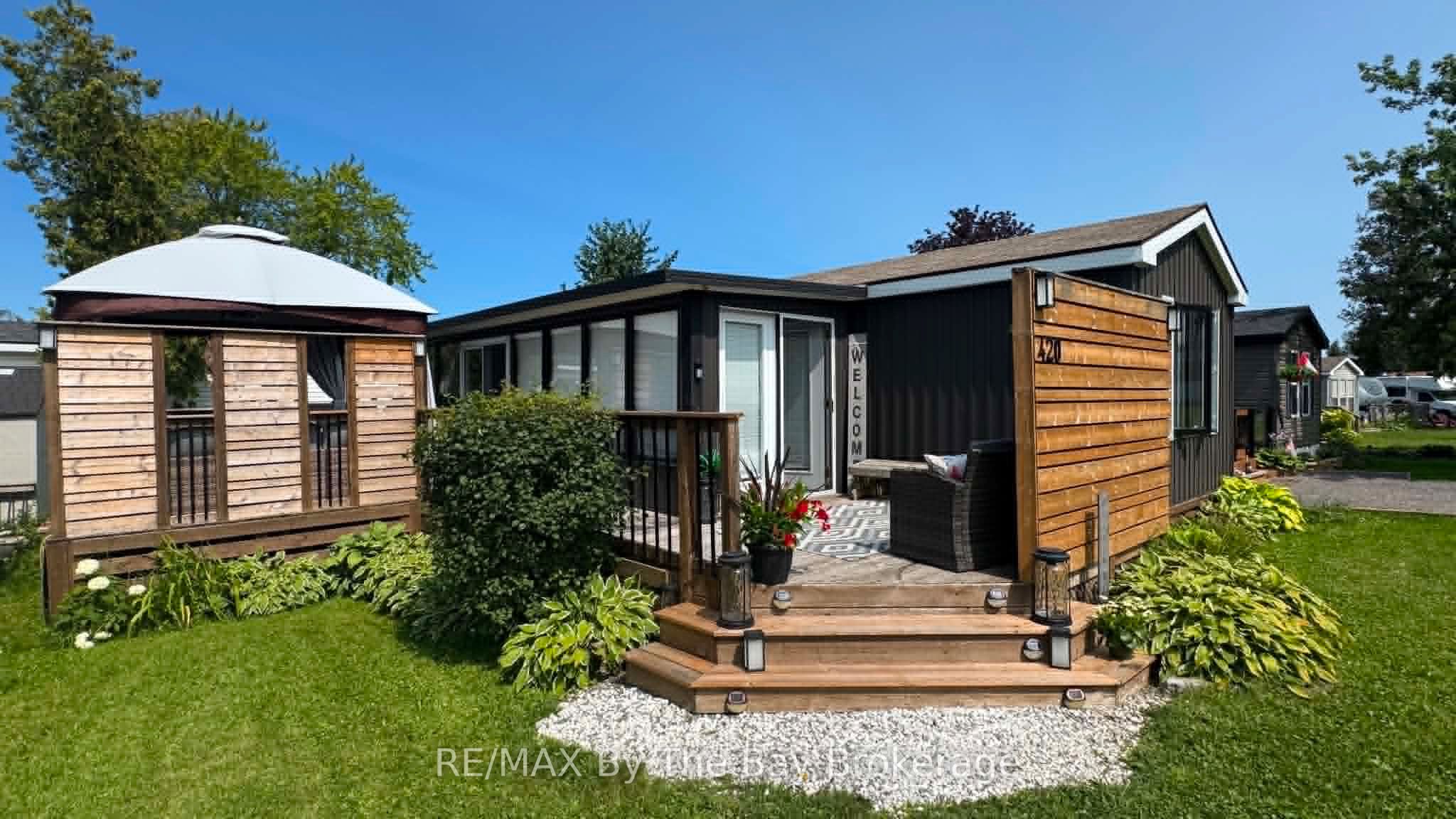 225 Platten Boulevard 420, Scugog, ON L9L 1B4 photo 2