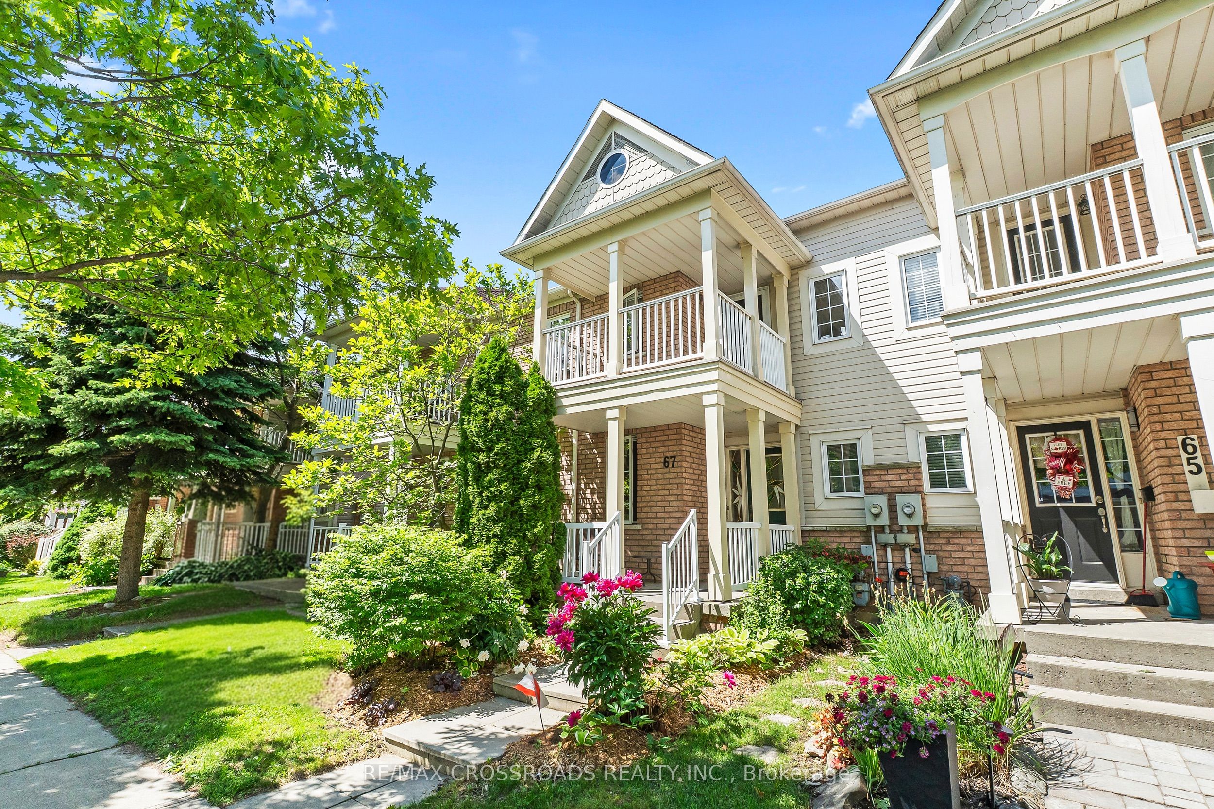 67 Regatta Crescent, Whitby, ON L1N 9W5