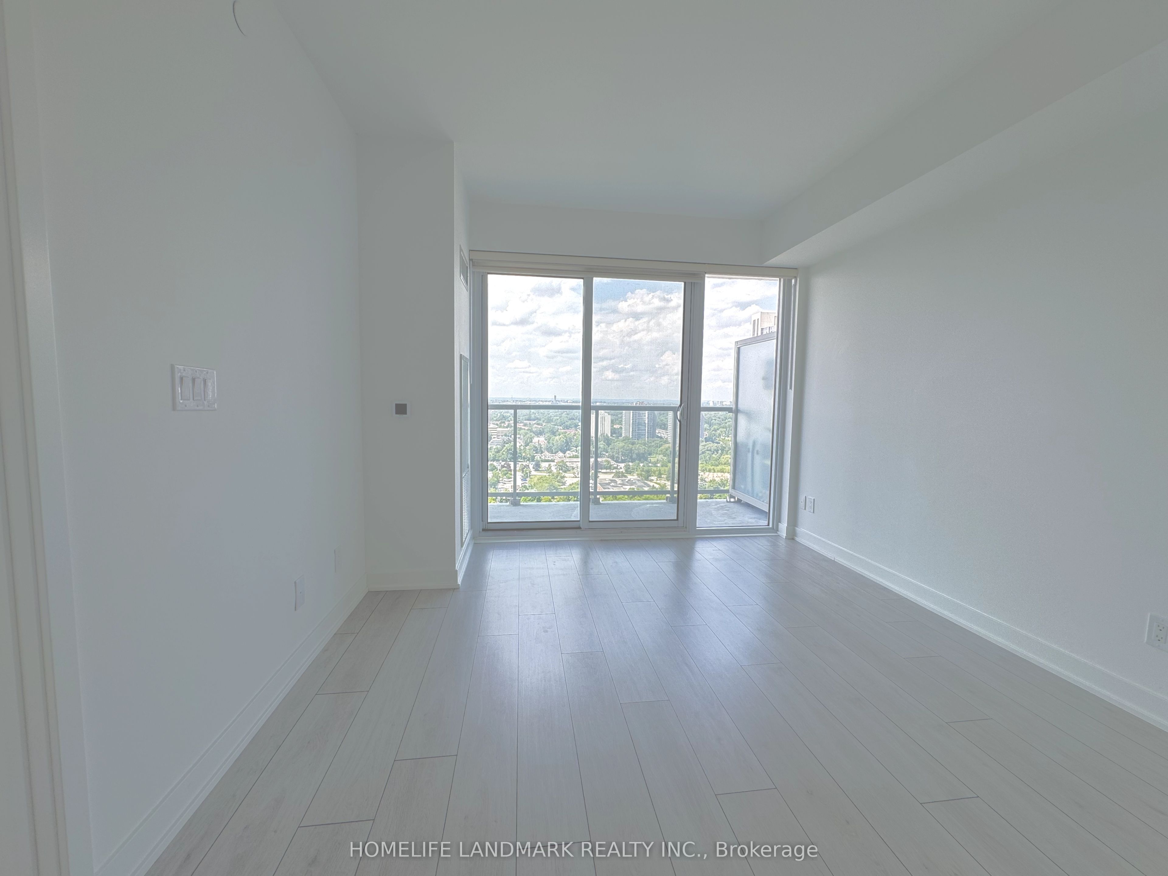 2033 Kennedy Road 2505, Toronto, ON M1T 0B9 photo 3