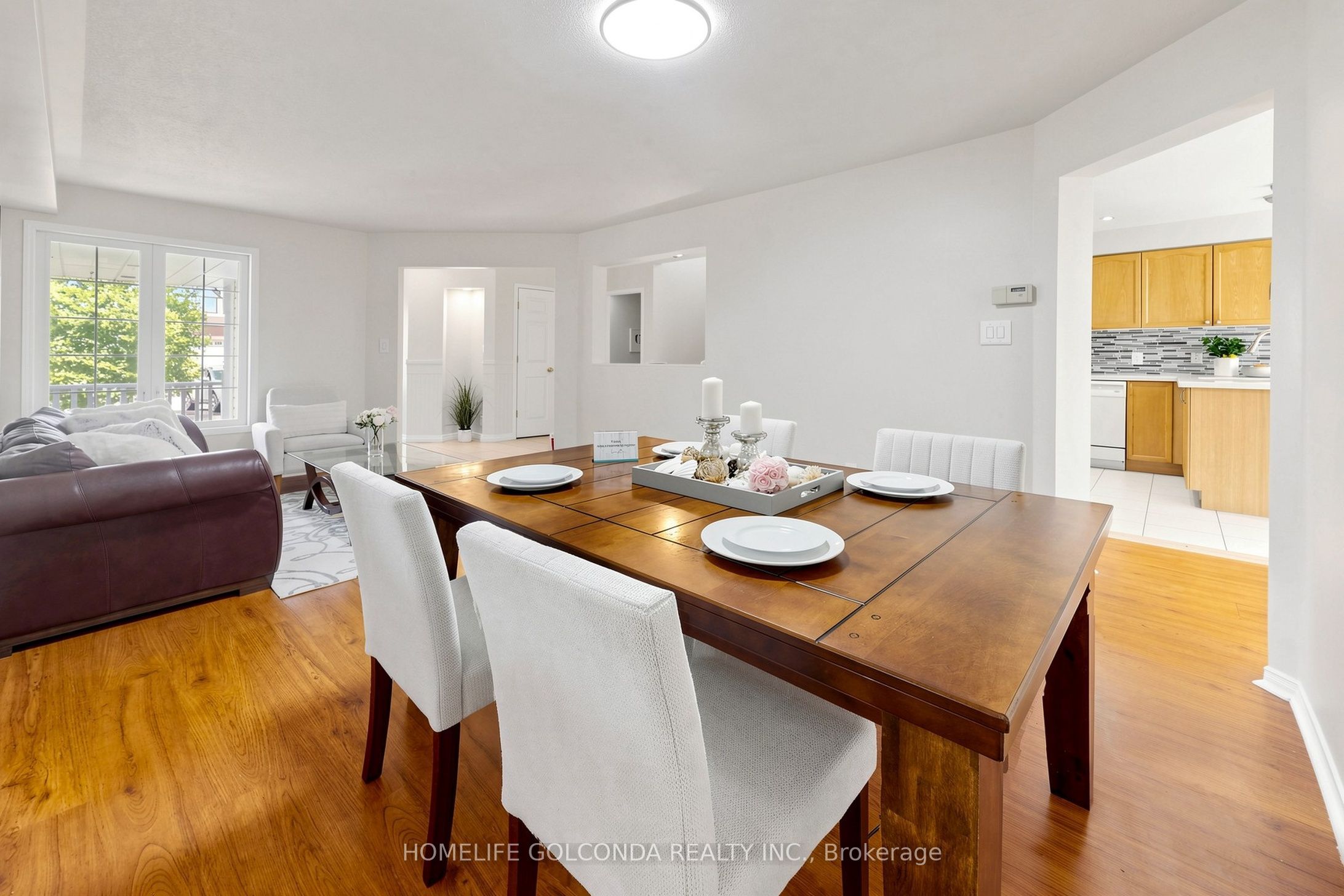 933 Glenbourne Court, Oshawa, ON L1K 2P8 photo 4
