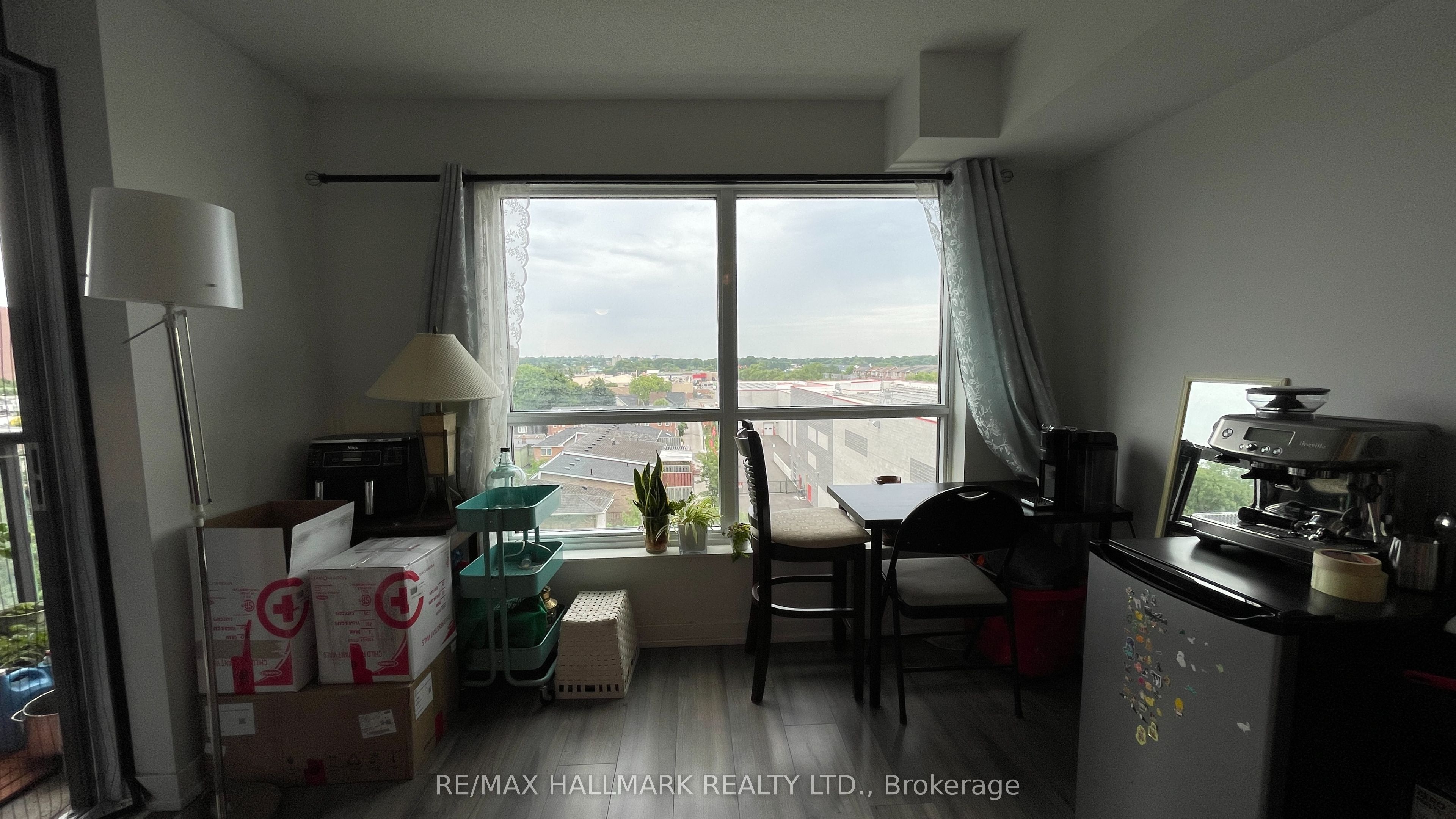 8 Trent Avenue 615, Toronto, ON M4C 0A6 photo 5